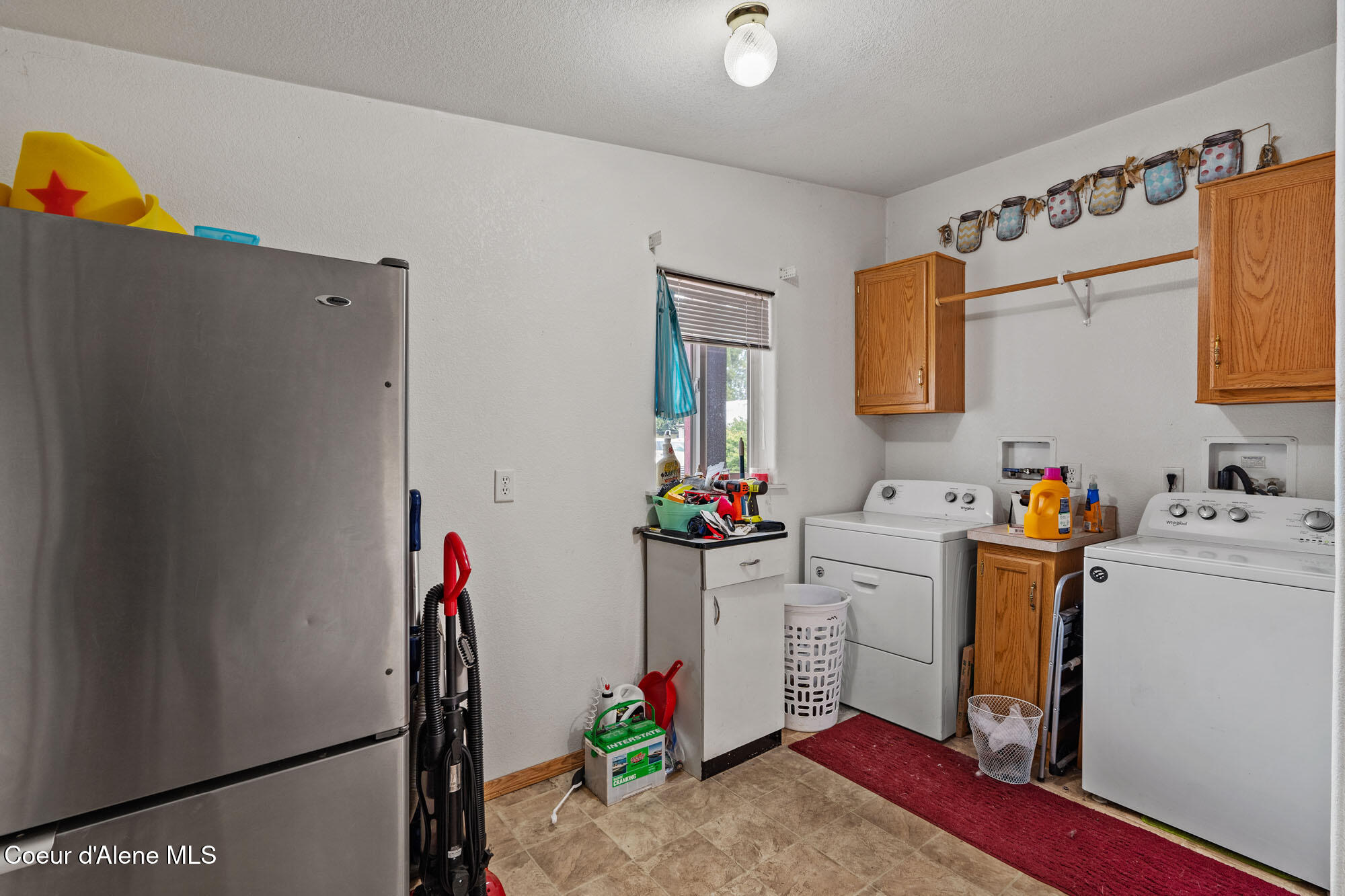 1829 E BARK LOOP