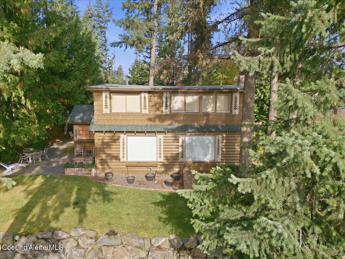 10716 N LAKEVIEW DR