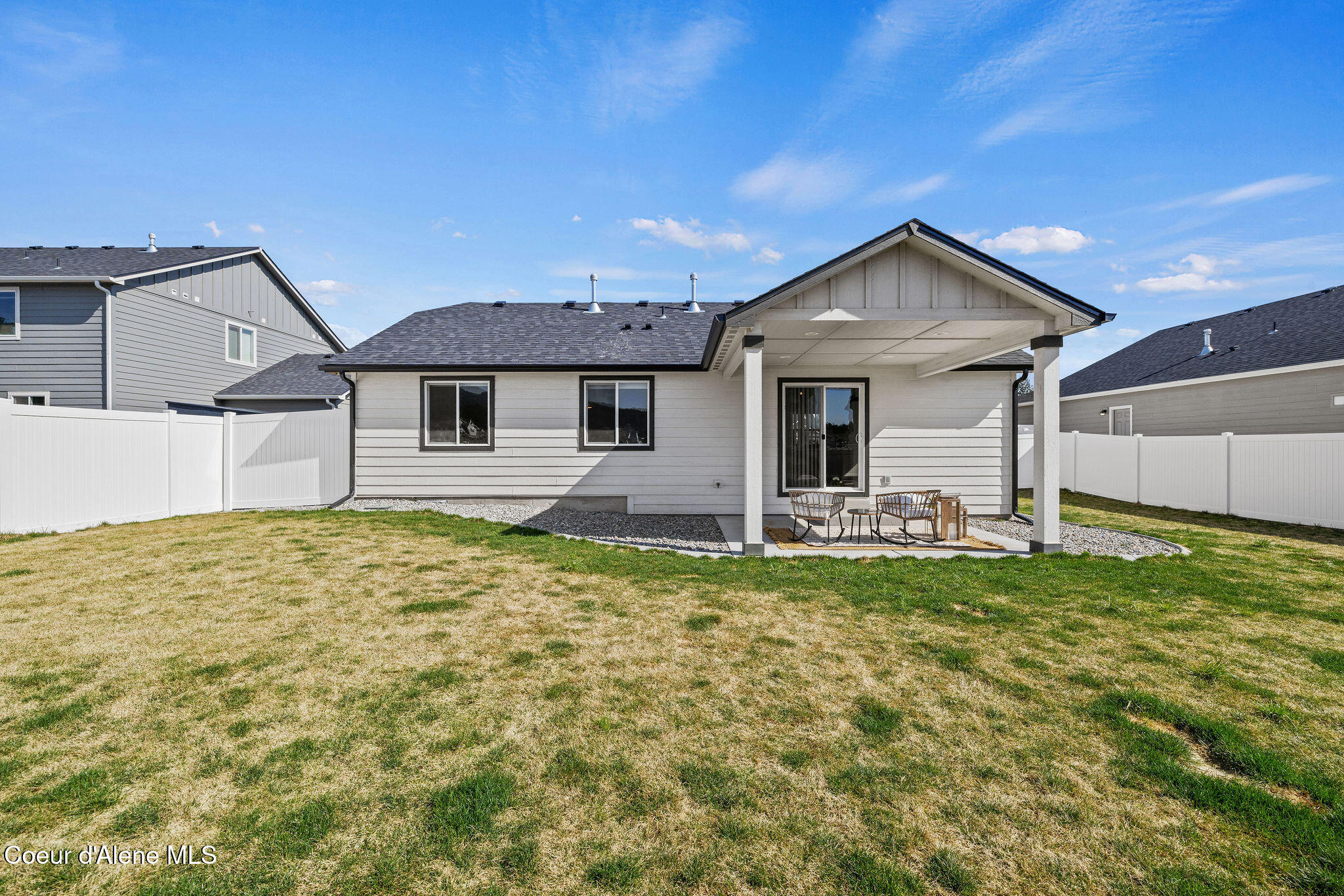 16237 N Hadley Loop
