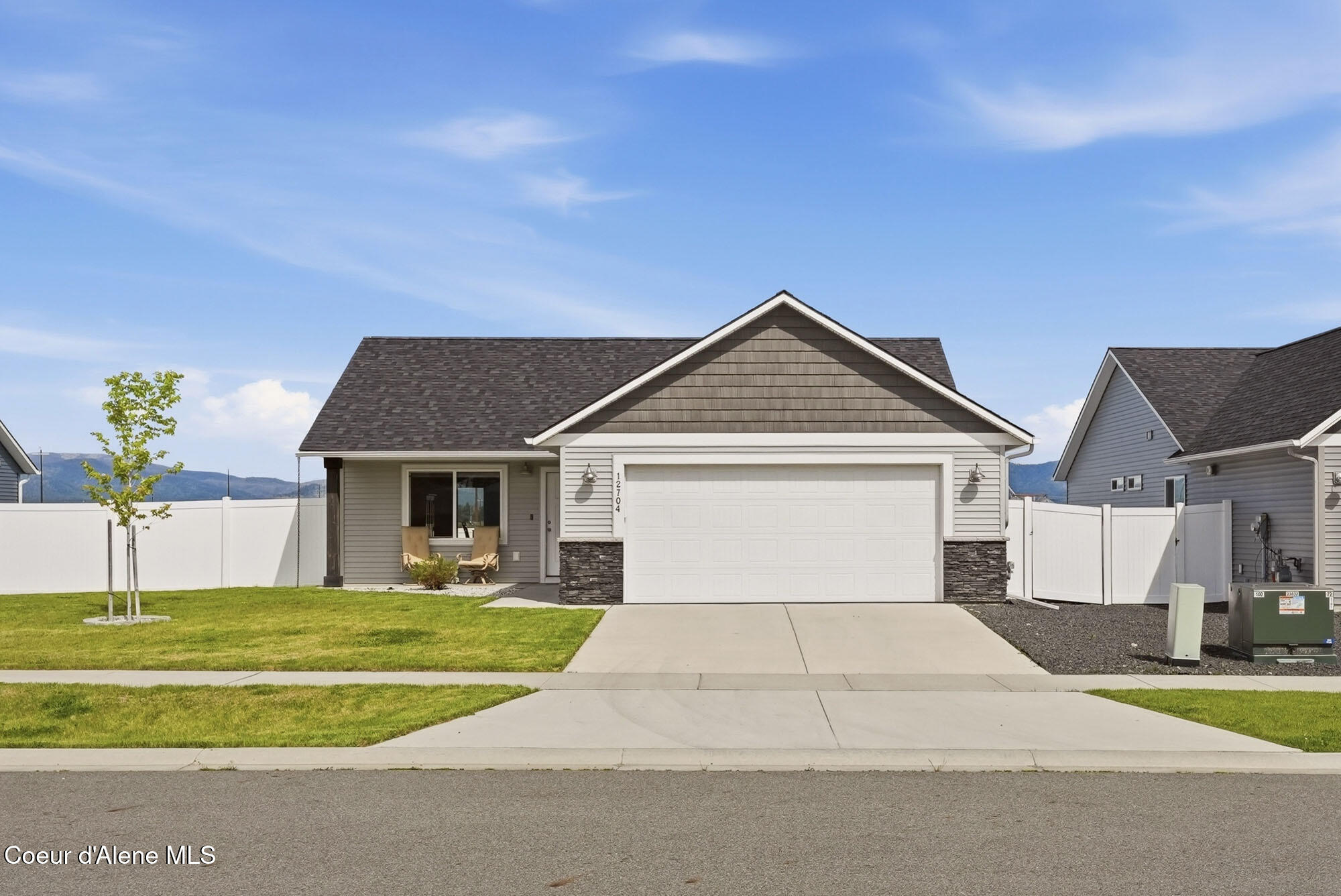 12704 N CAVANAUGH DR