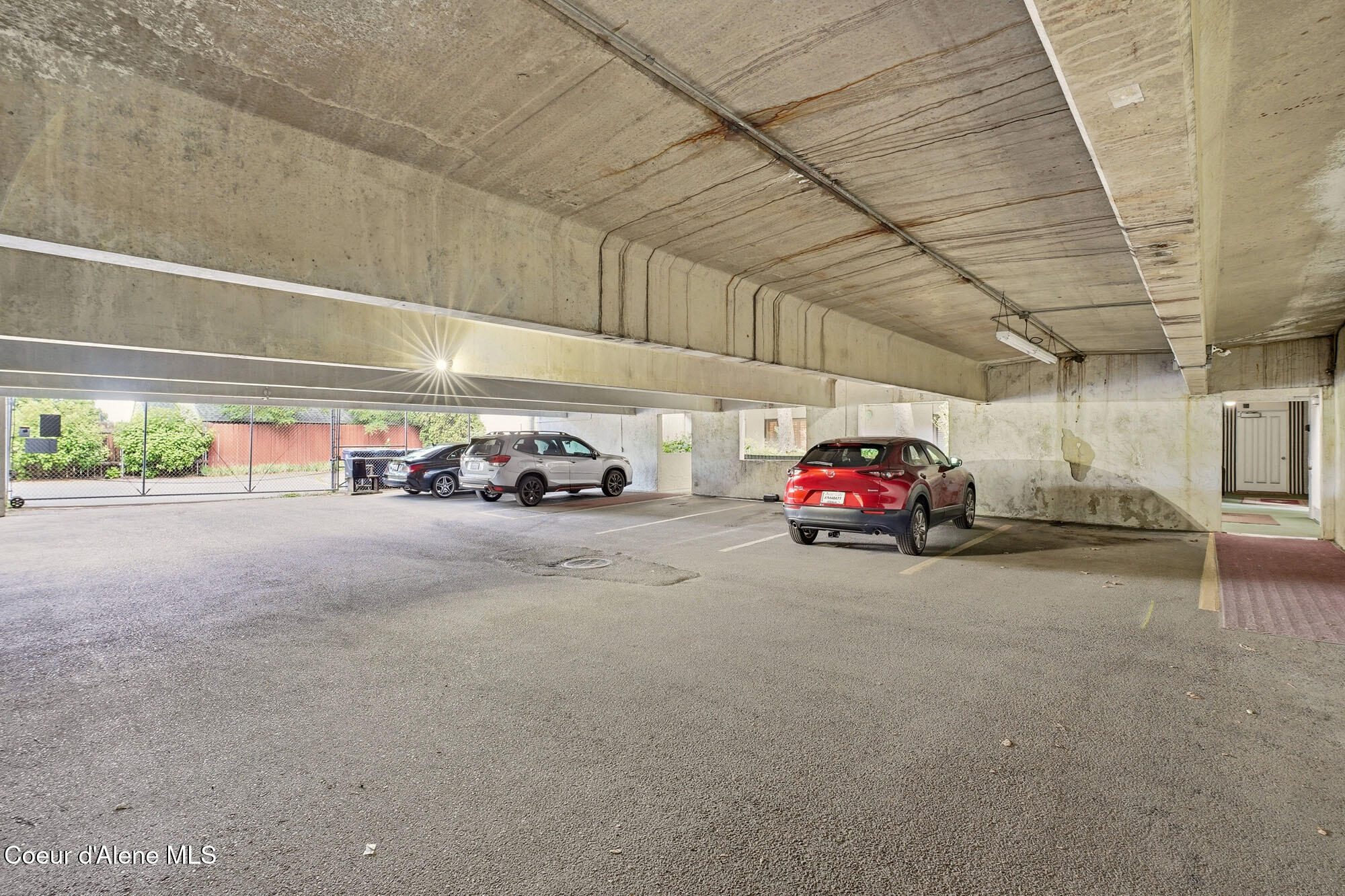 1111 W 6TH AVE, 105