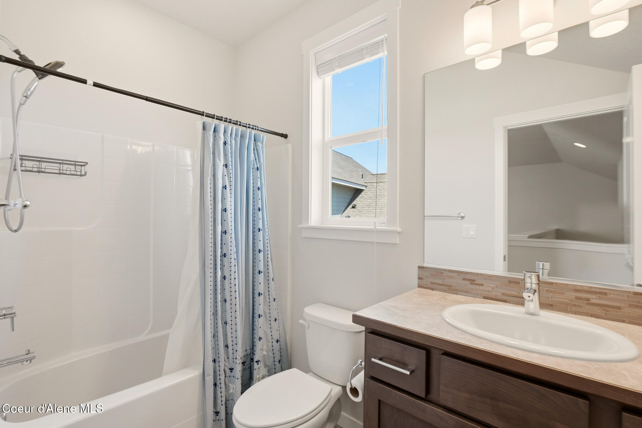 6889 N HOURGLASS DR, Coeur d'Alene