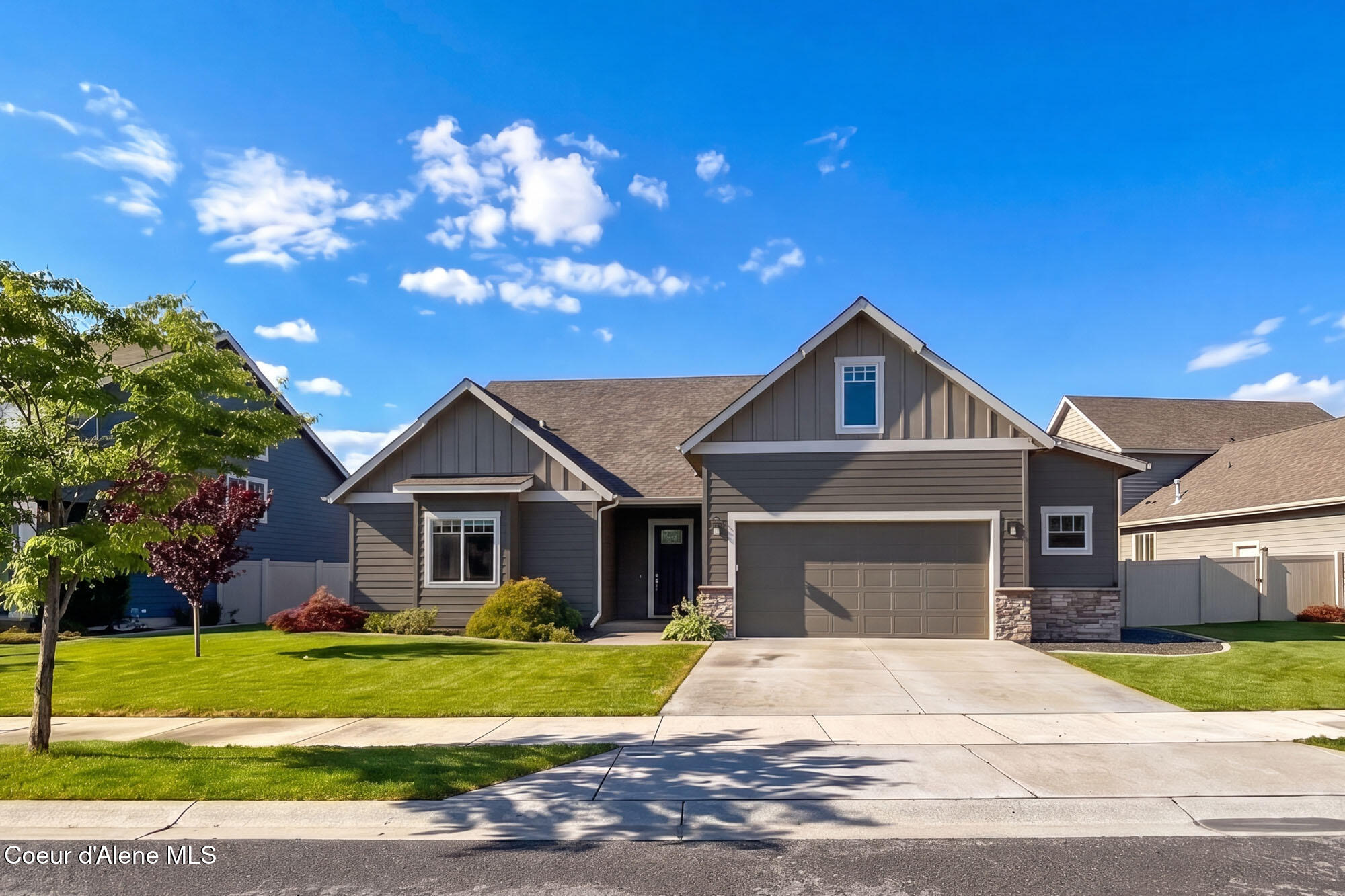 6889 N HOURGLASS DR, Coeur d'Alene