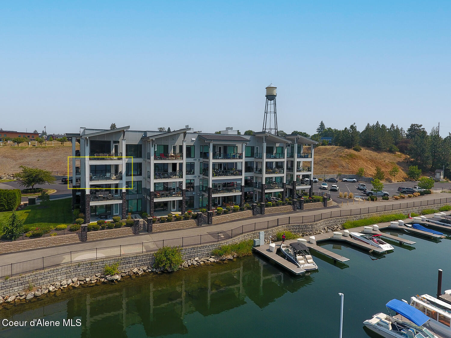 447 W Waterside DR, APT 301