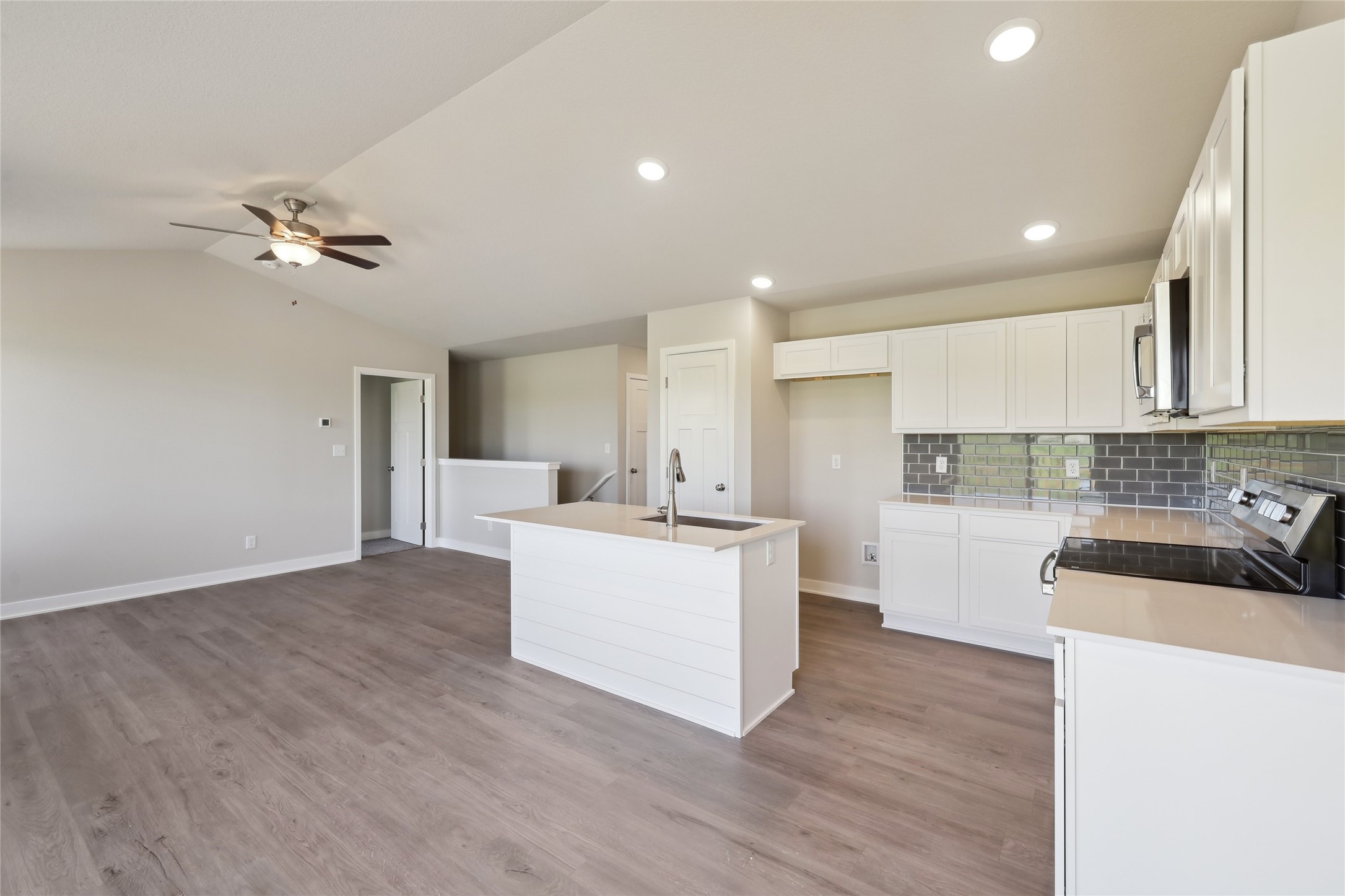 25115 Bluebird Circle