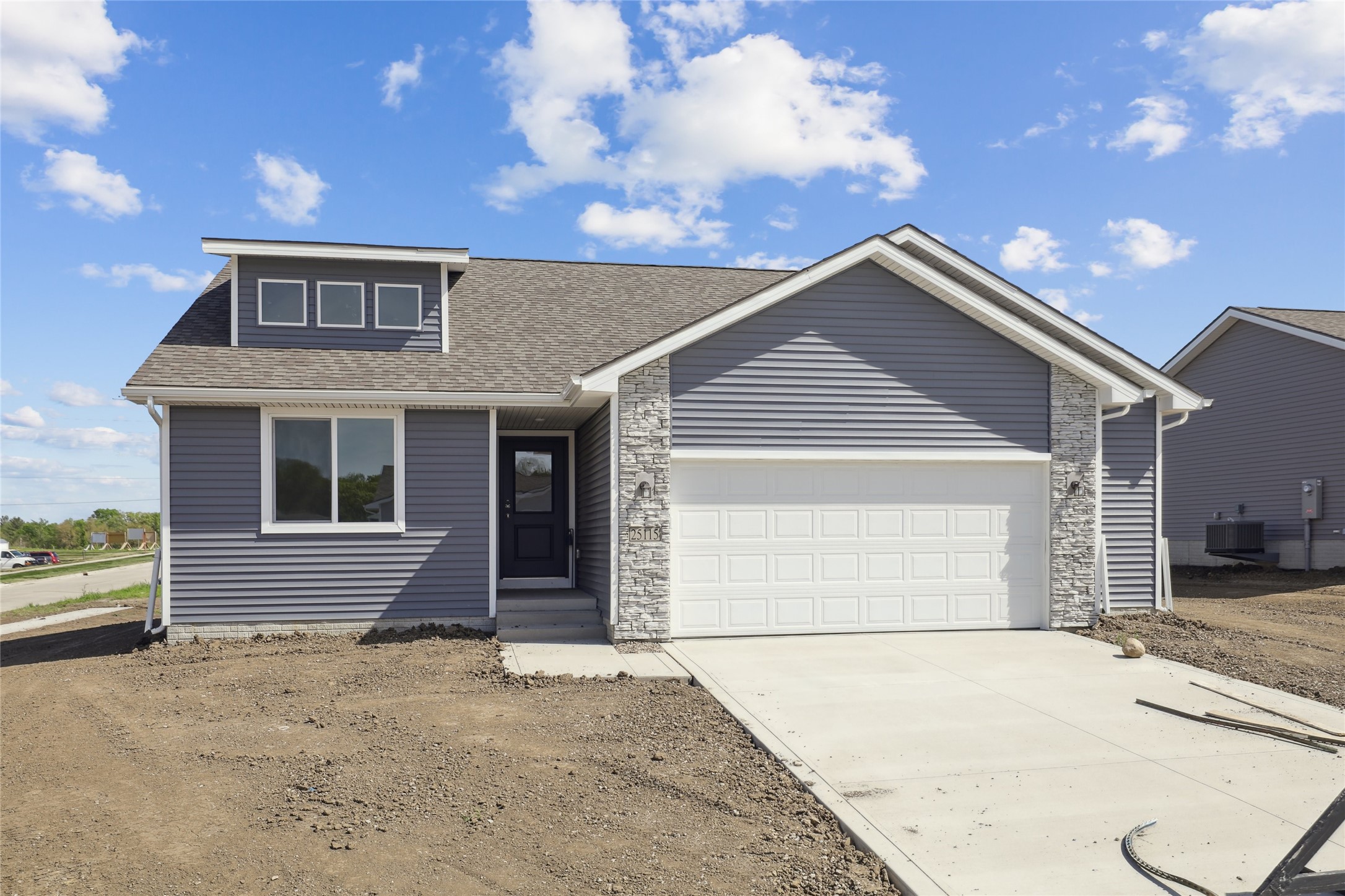 25115 Bluebird Circle