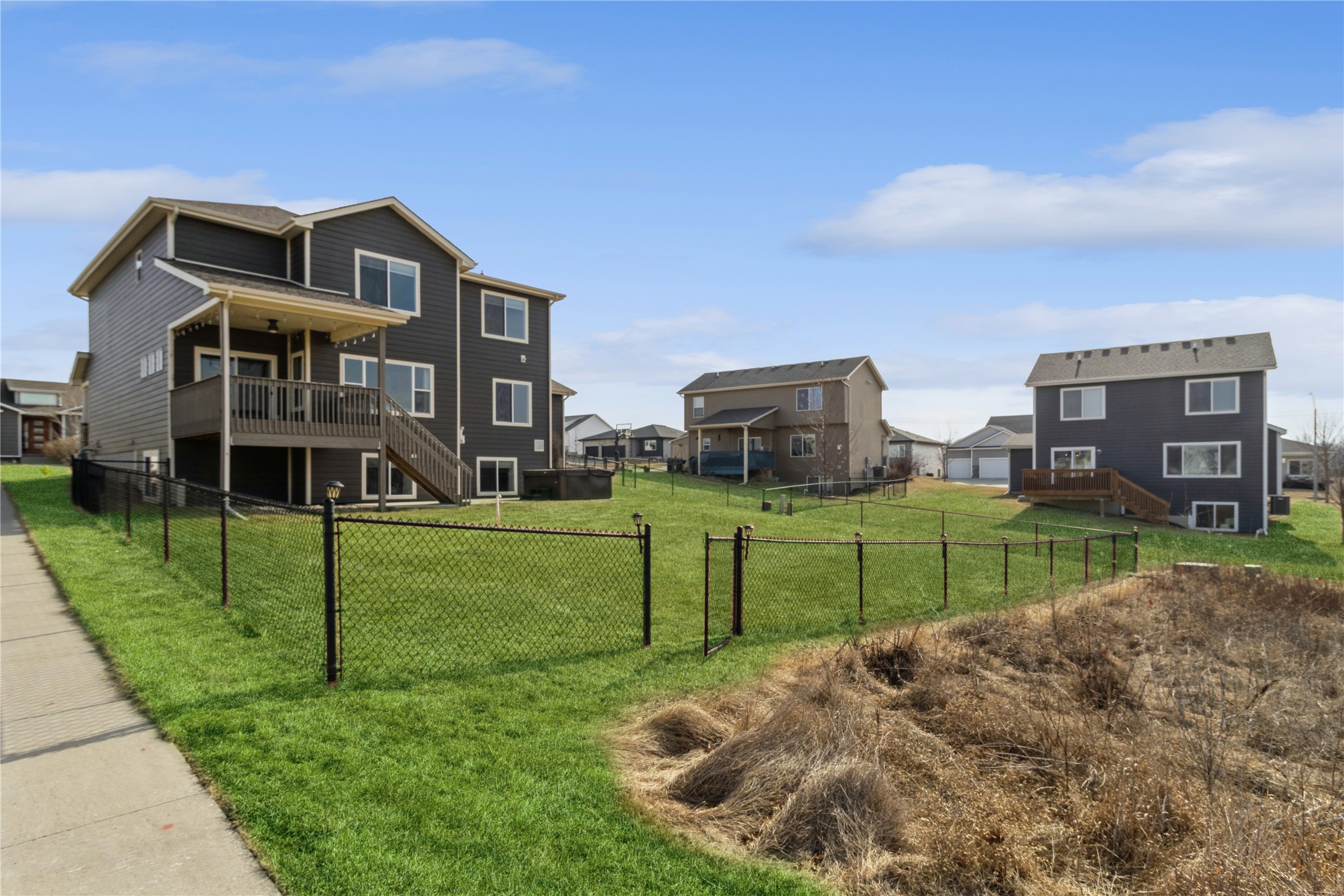 15 SE Pembrooke Lane