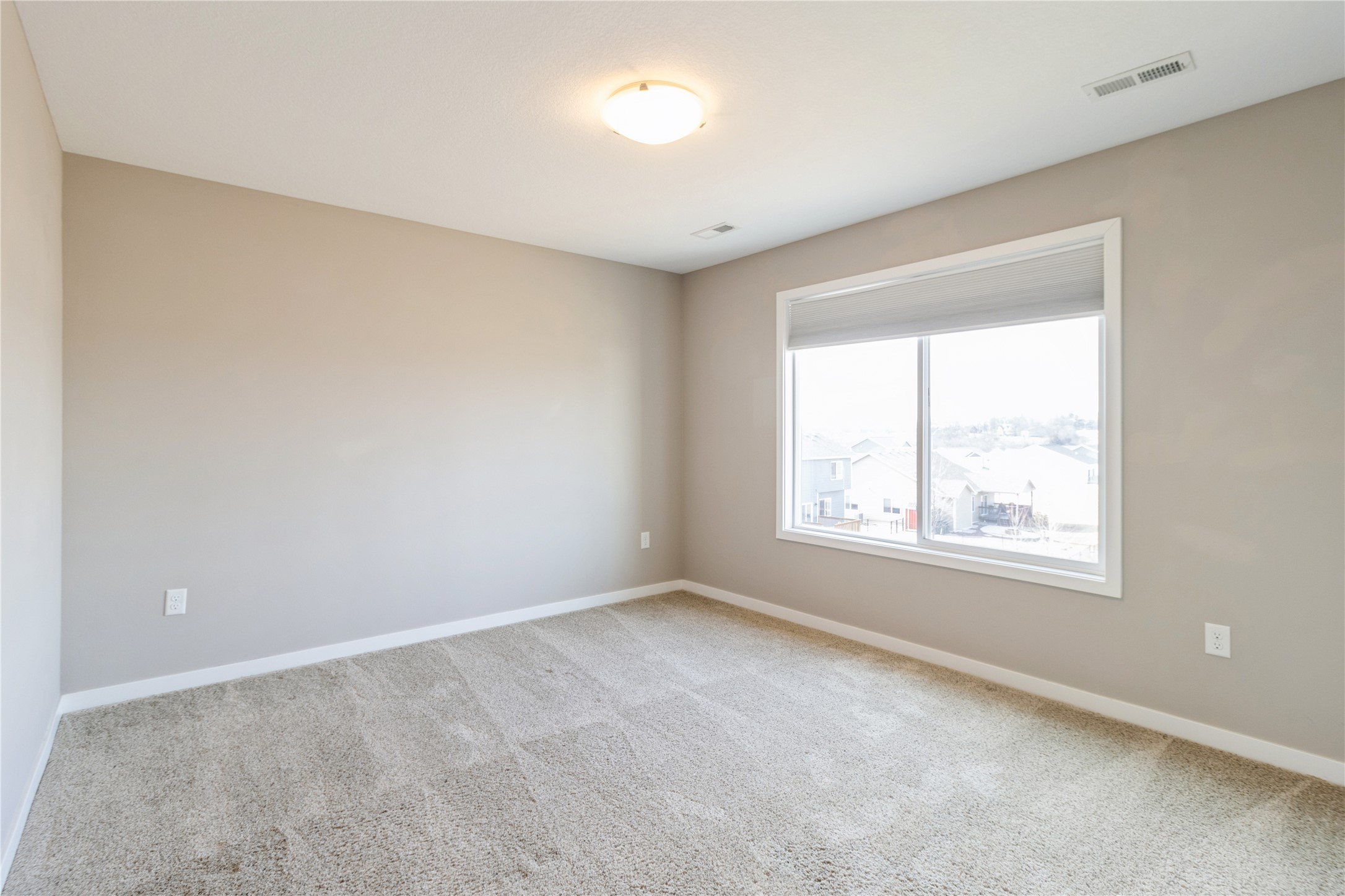 15 SE Pembrooke Lane