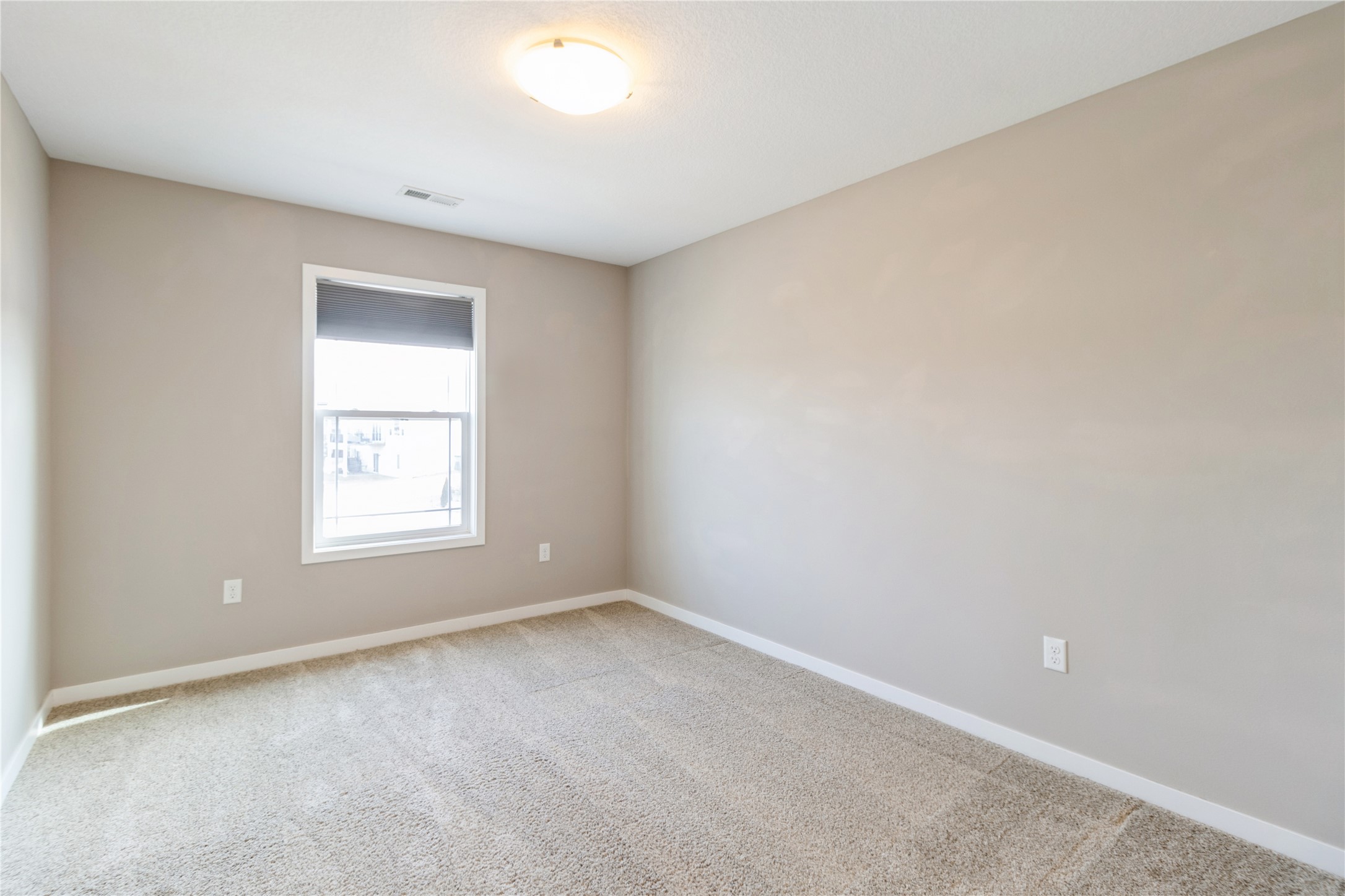 15 SE Pembrooke Lane