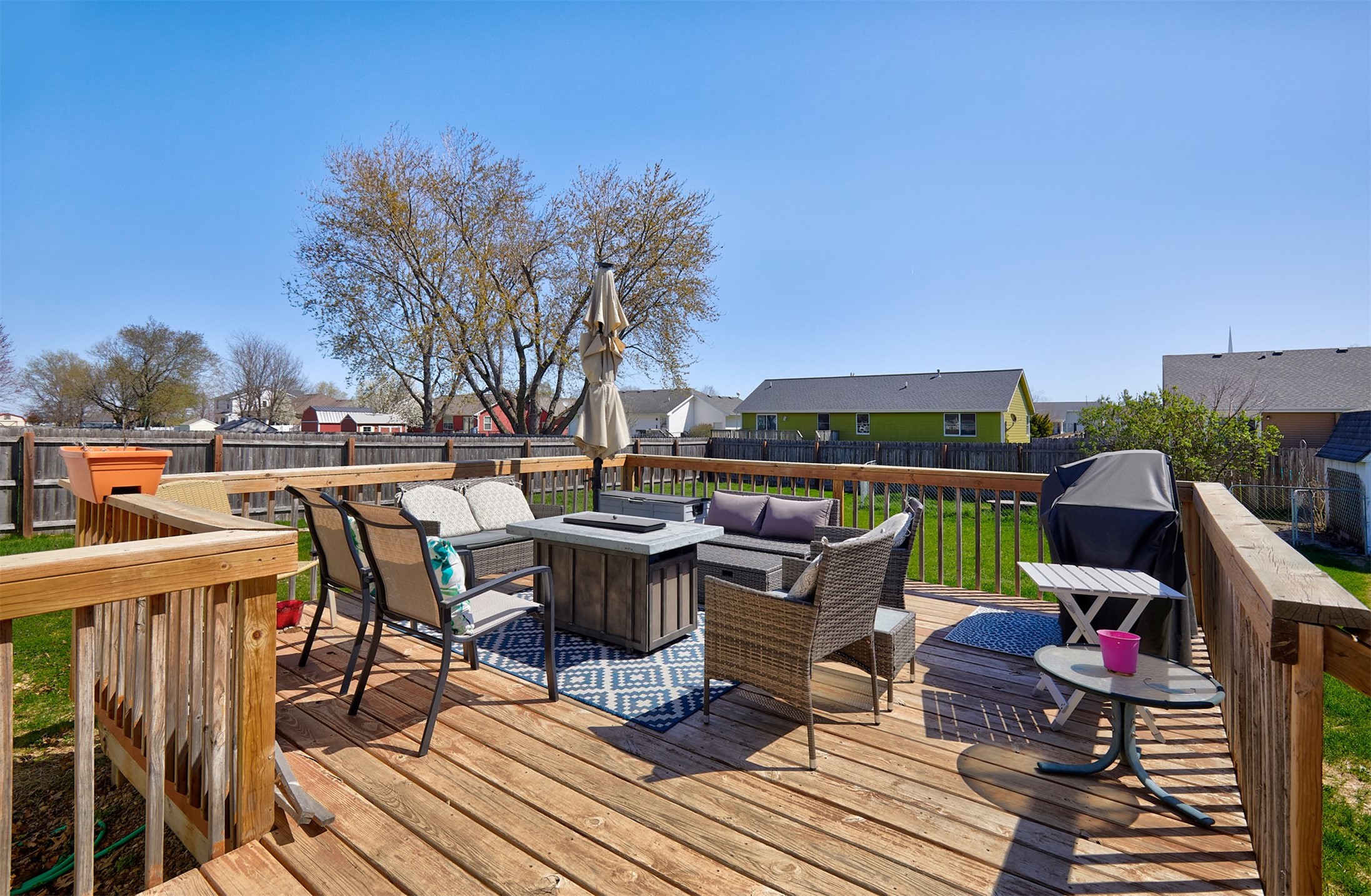 221 N 15th Avenue
