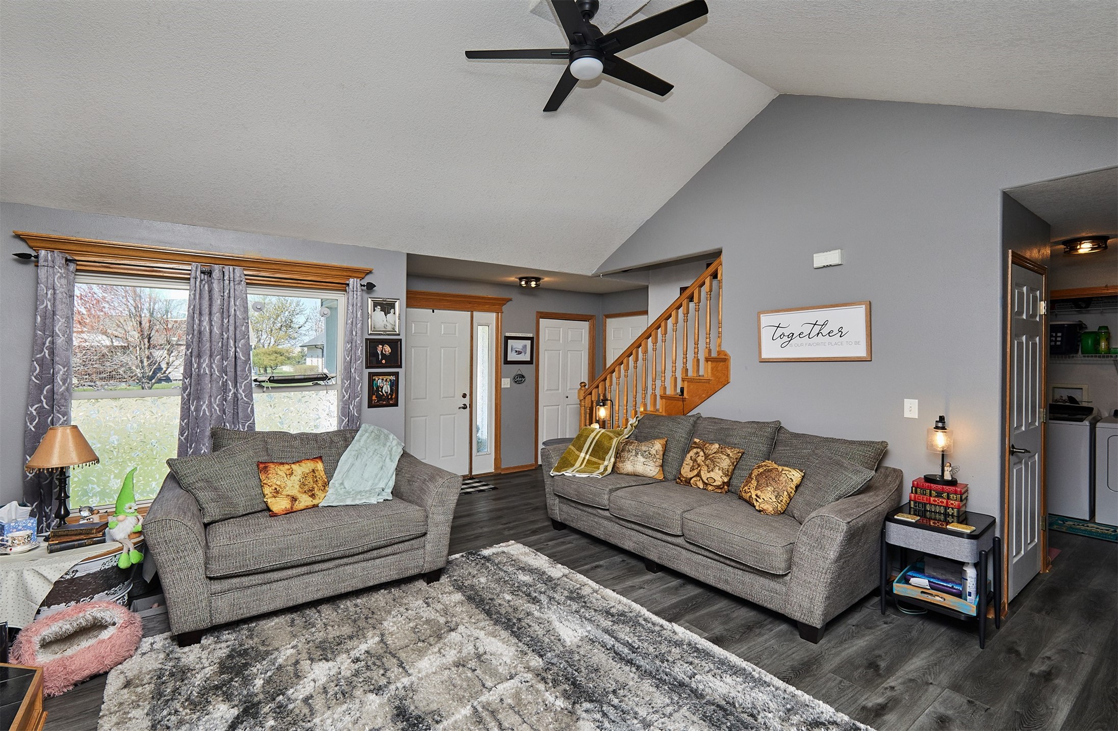 221 N 15th Avenue