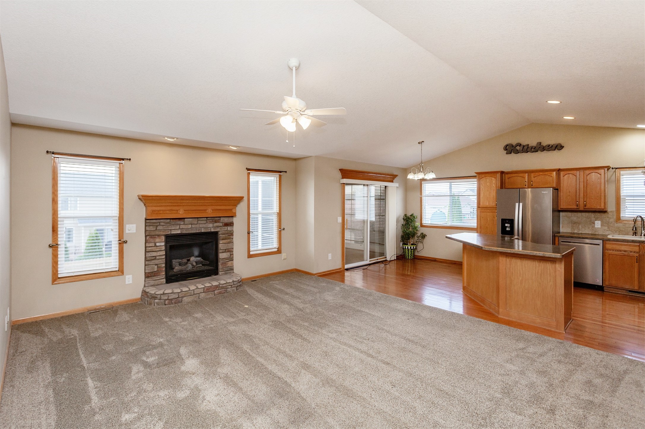 6125 Goldfinch Drive