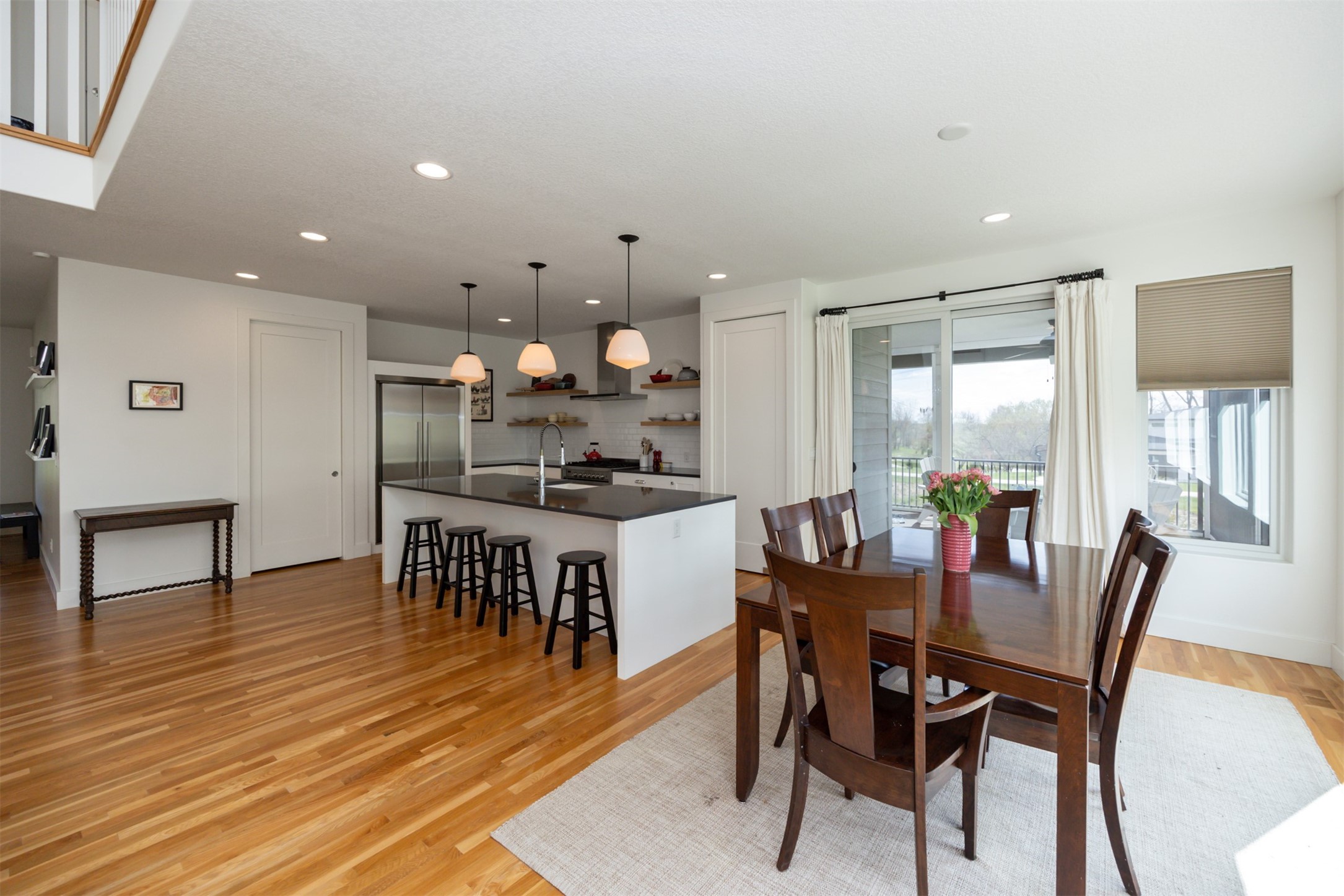 5412 SW Lake Ridge Drive