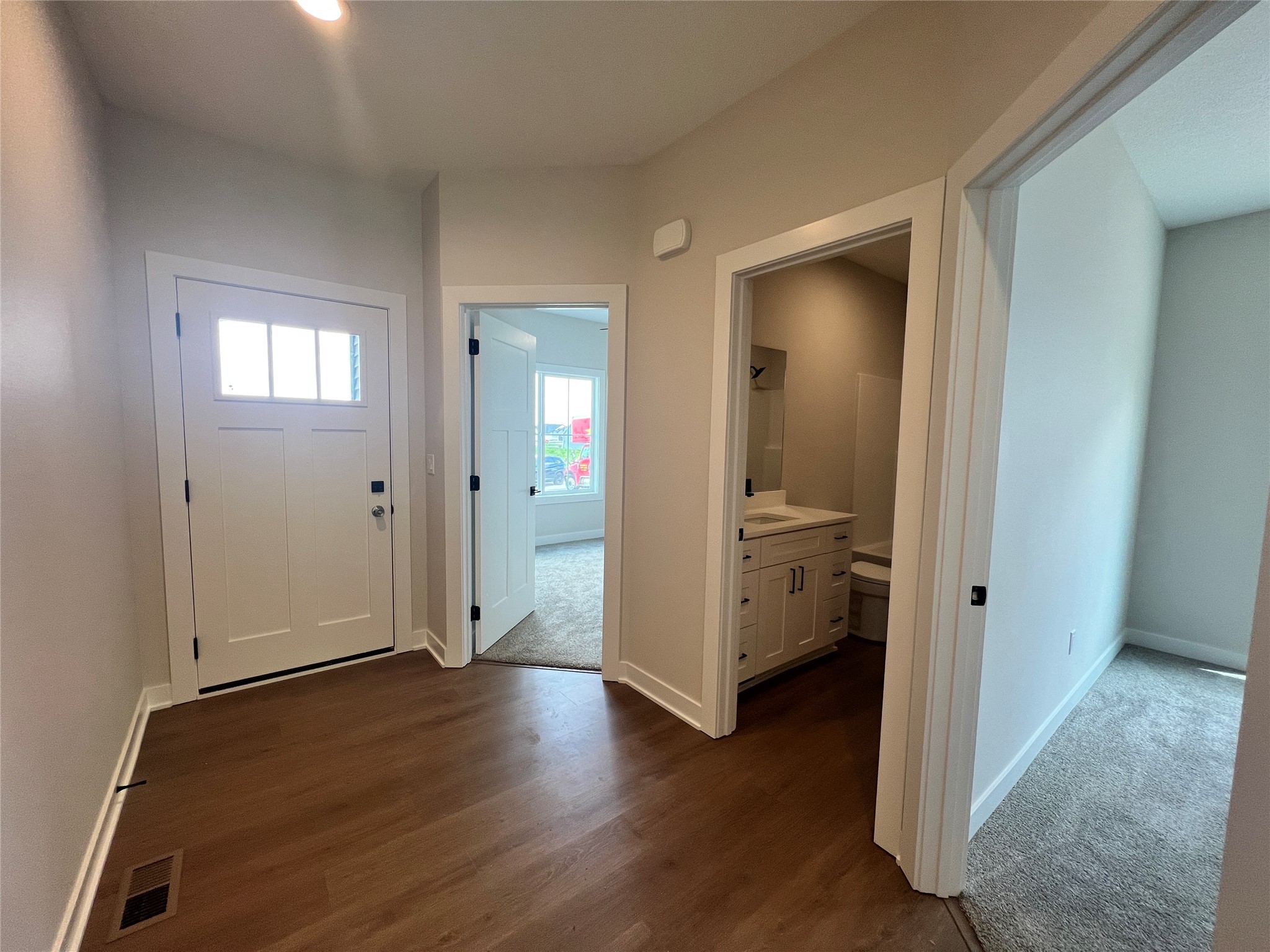 540 NW Georgetown Drive