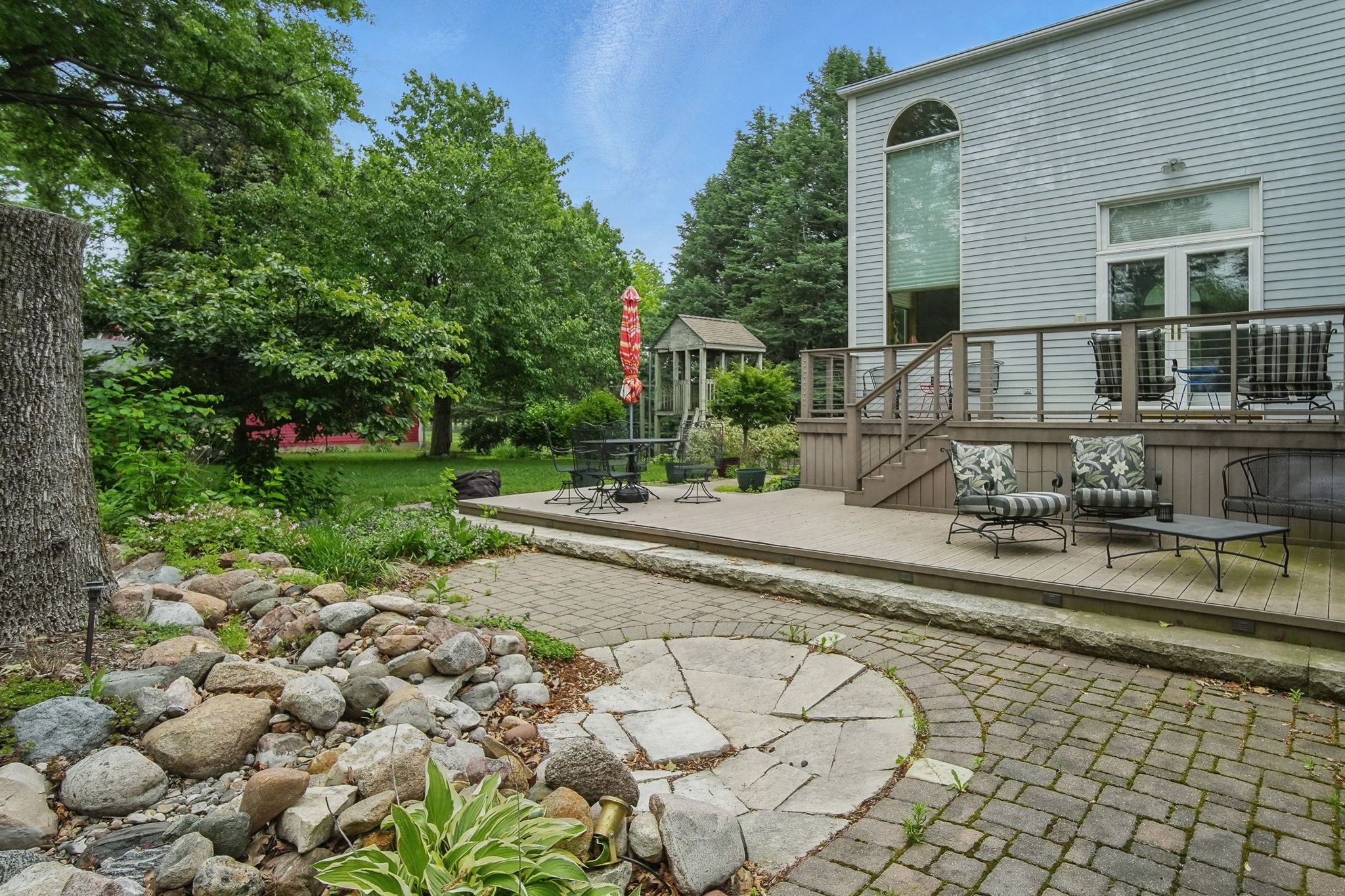 3273 Ashworth Road