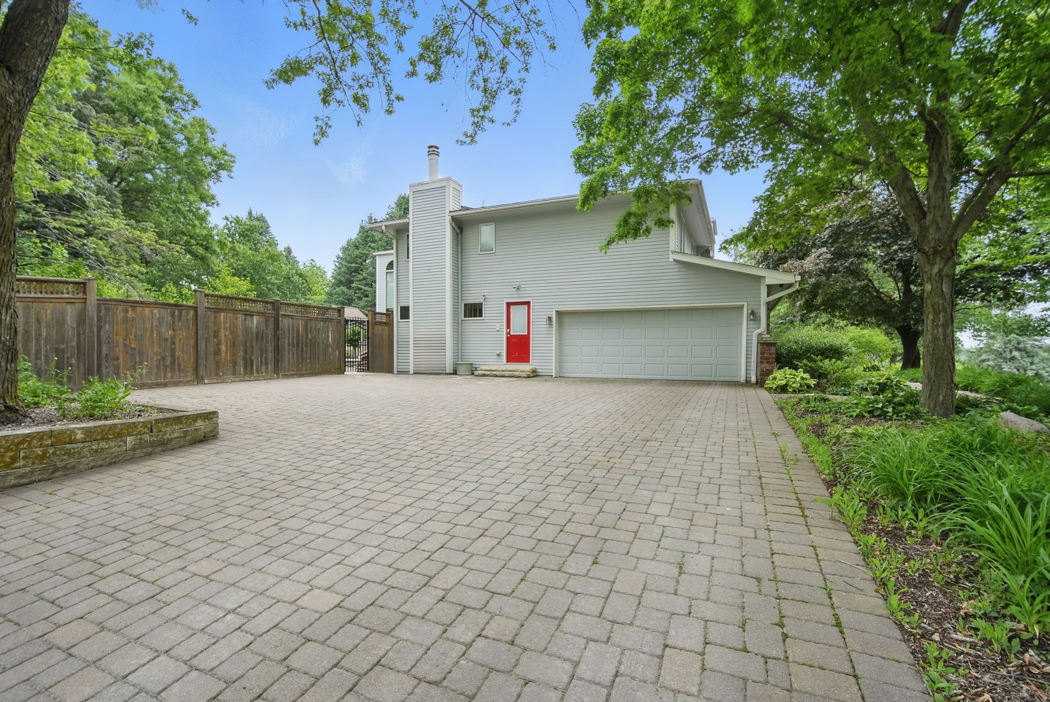 3273 Ashworth Road