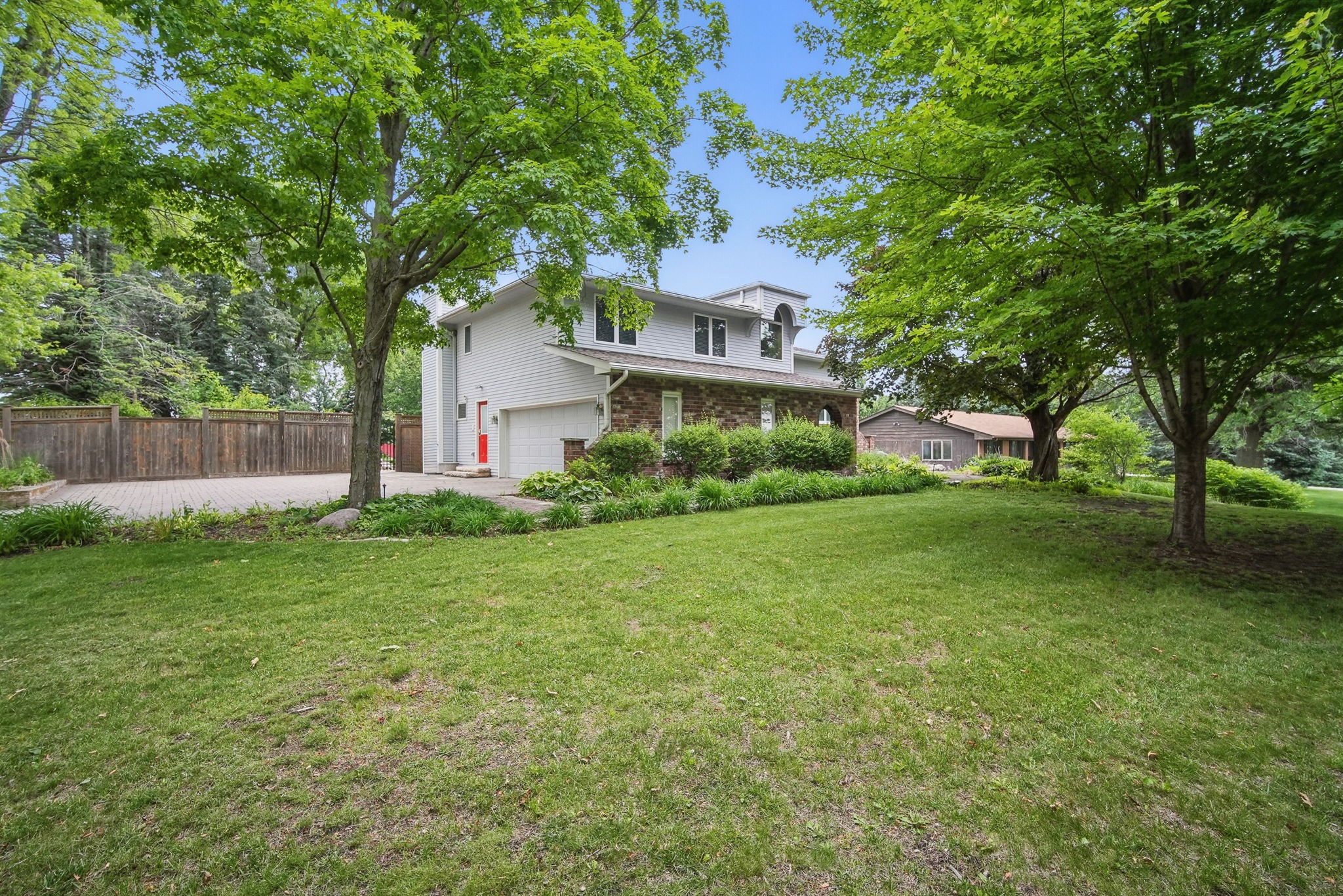 3273 Ashworth Road