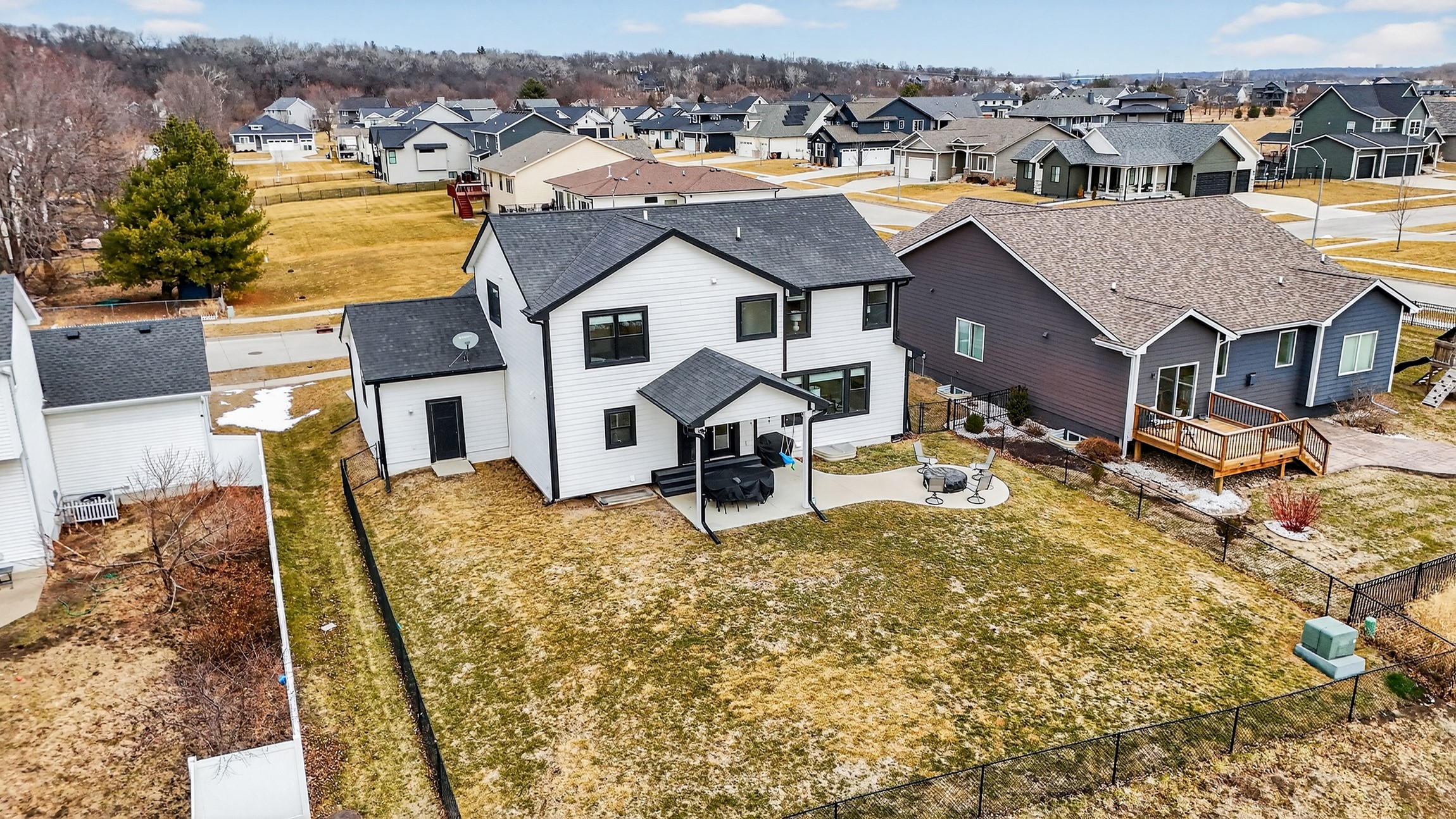 3324 Glenwood Drive