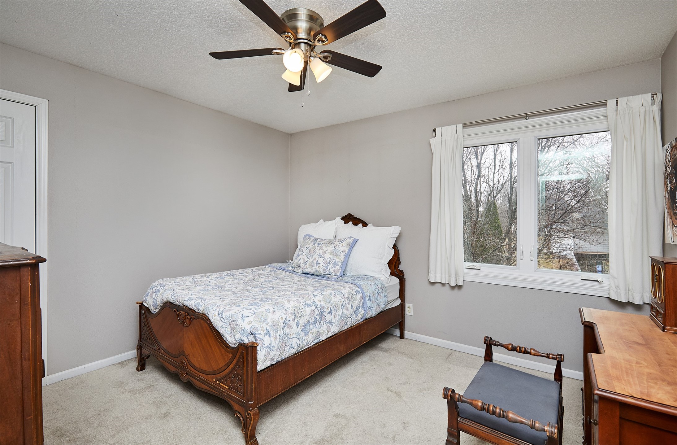 1544 NW 127th Court