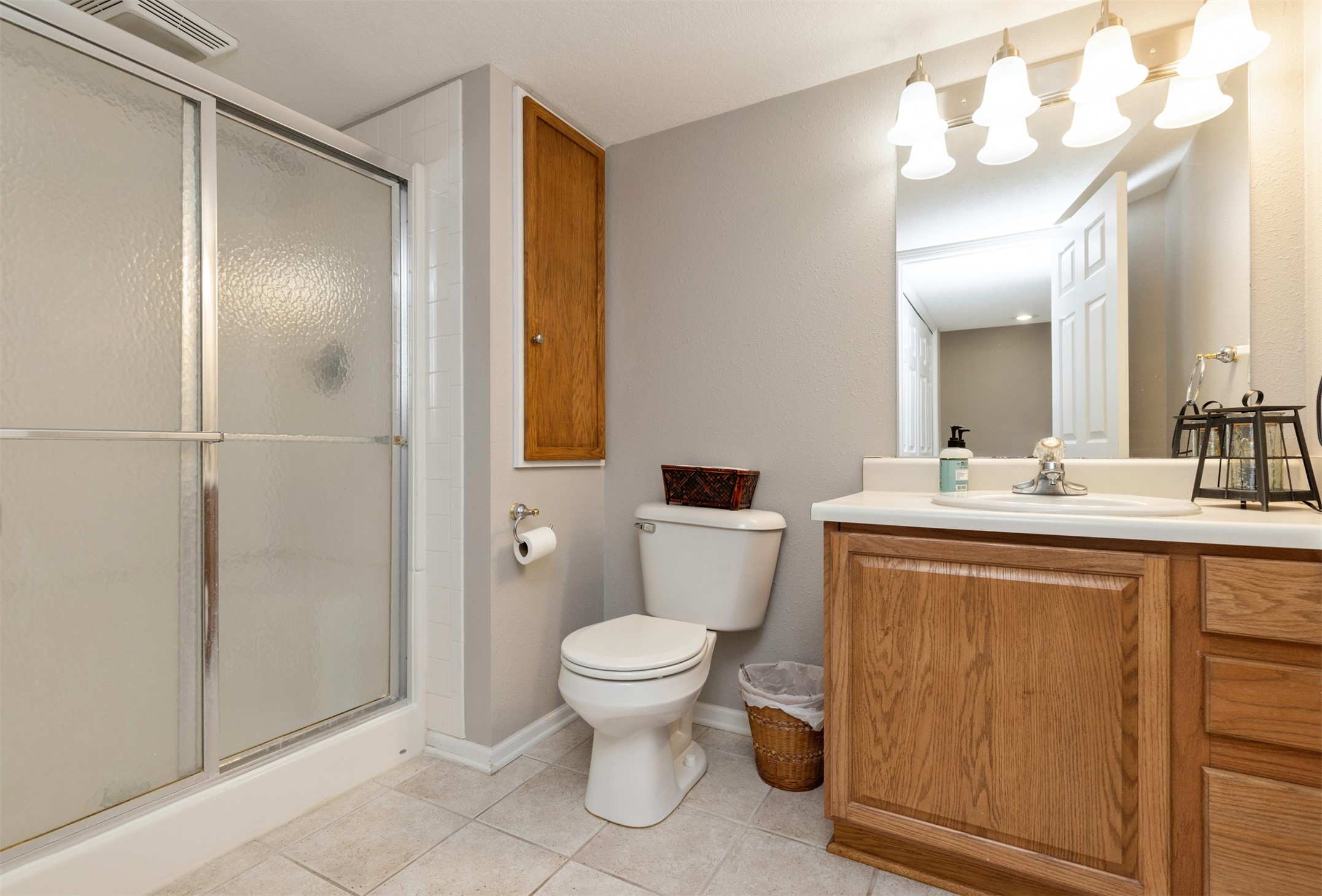 1544 NW 127th Court
