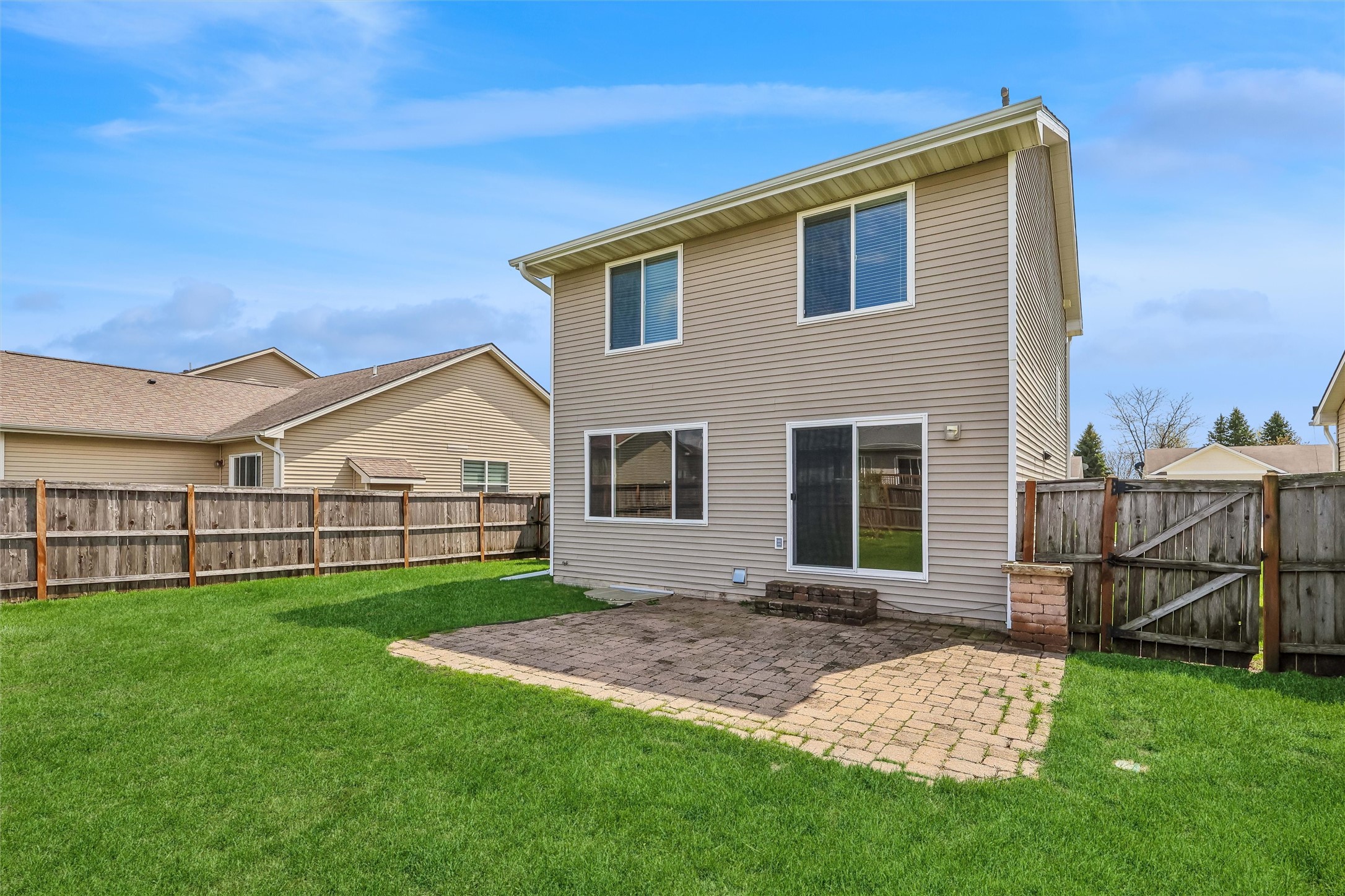 9483 Red Sunset Drive