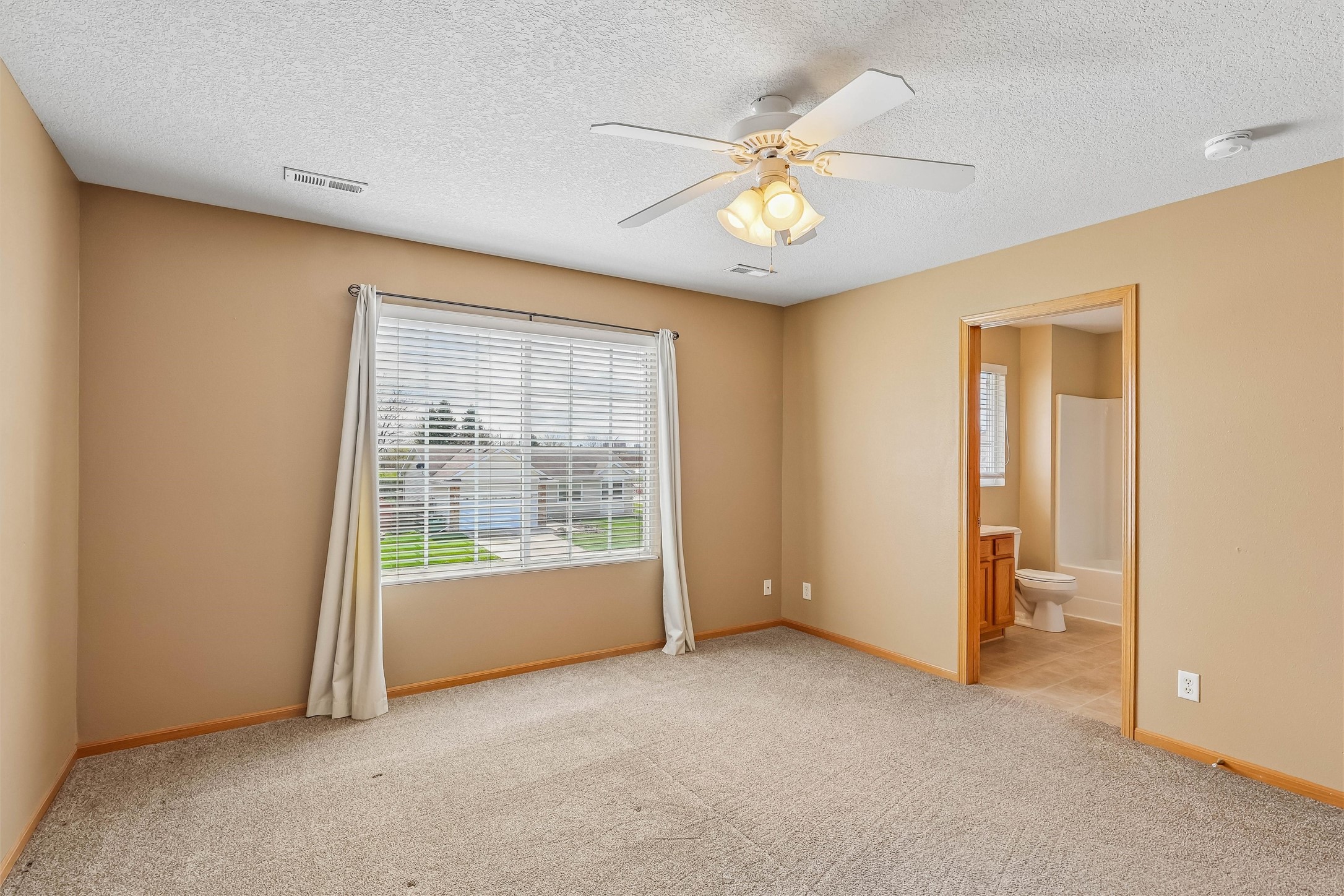 9483 Red Sunset Drive
