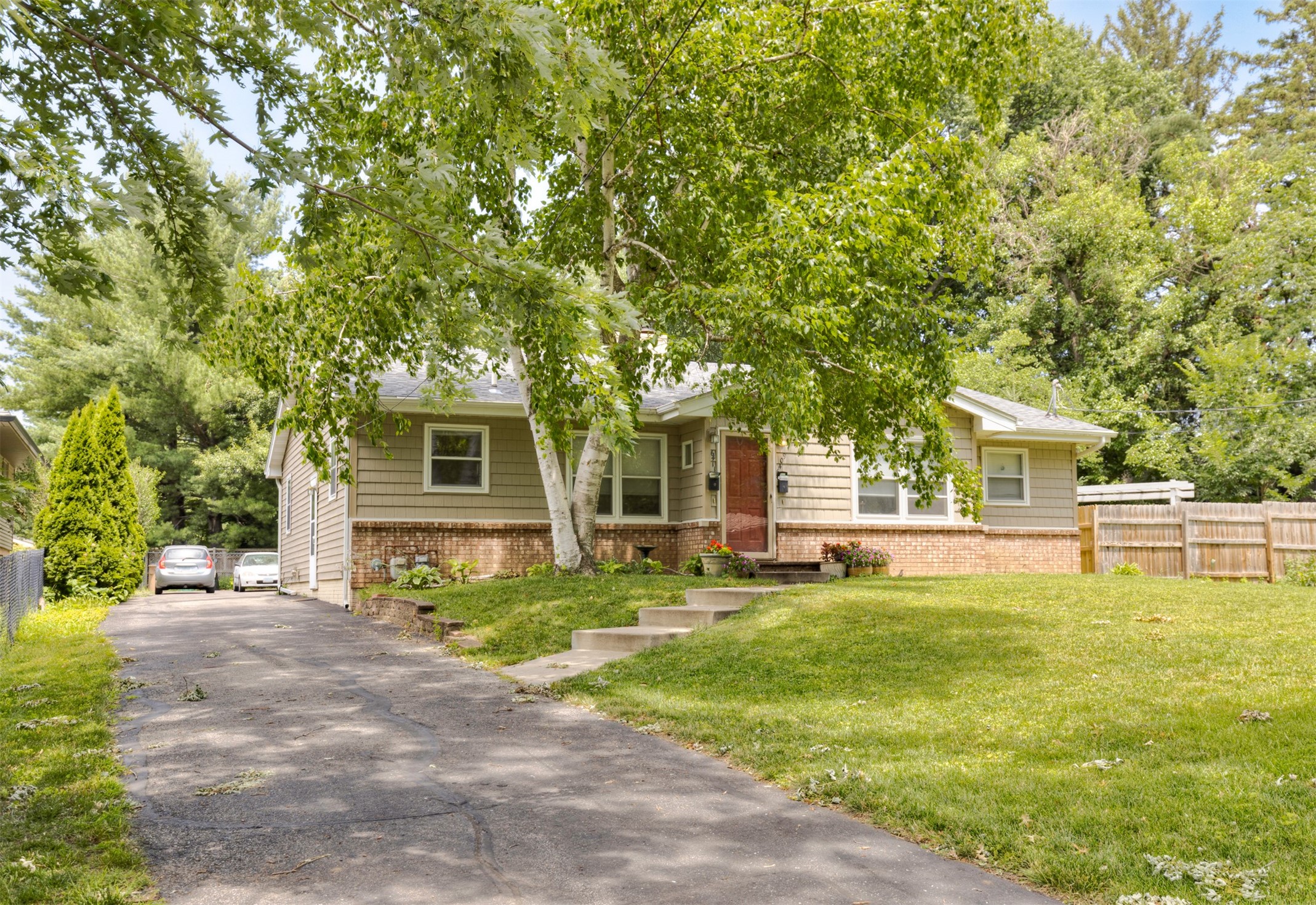 6409 & 6411 Forest Court