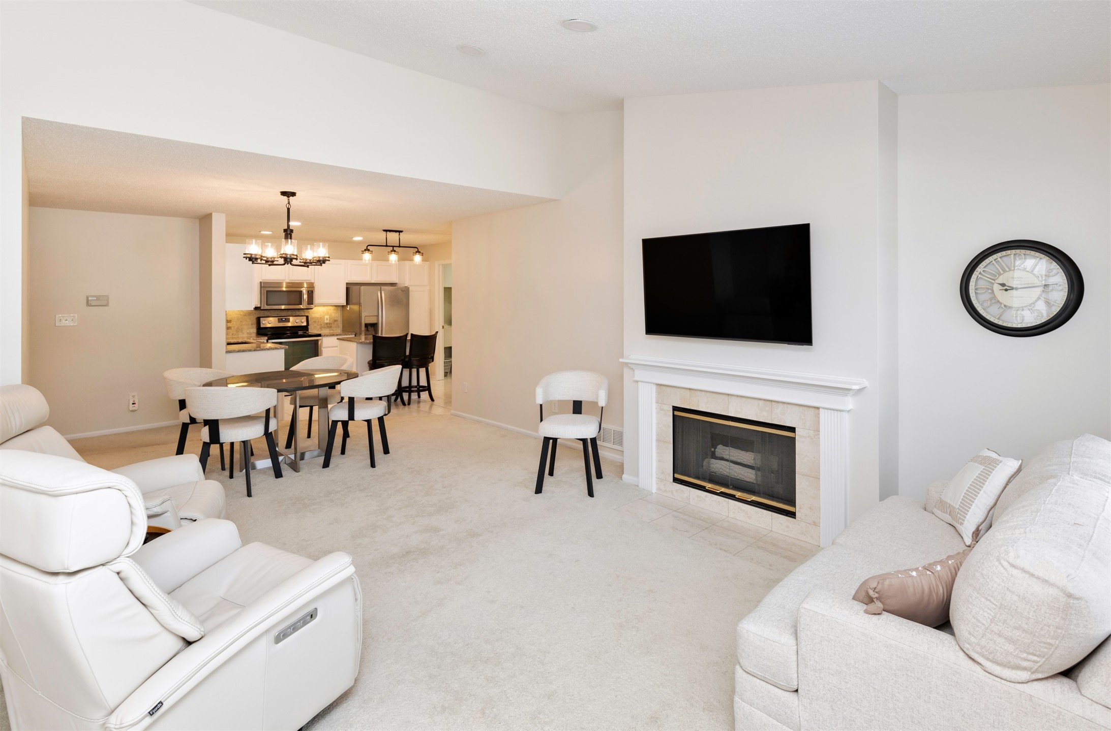 10500 Meredith Drive 3