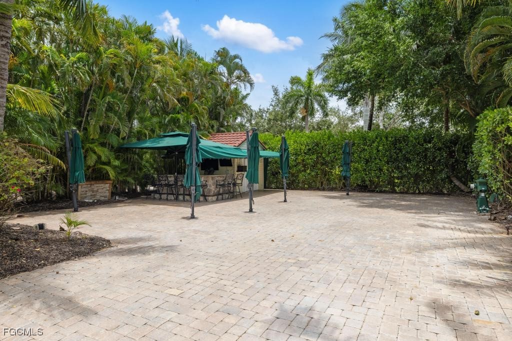 4416 Southern Breeze DR