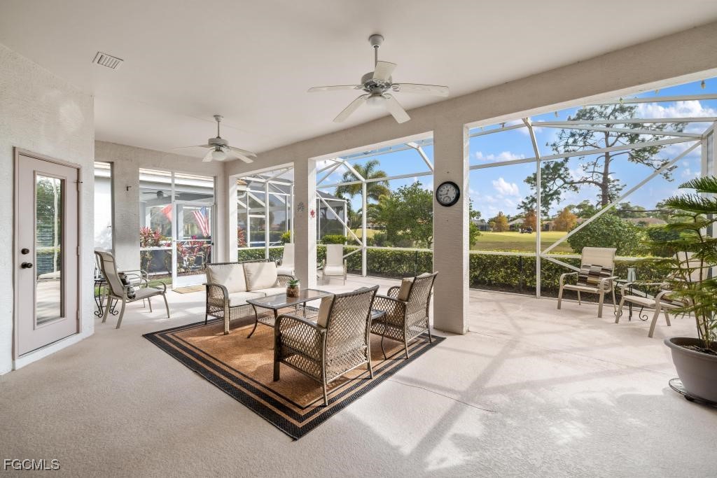 2076 Oxford Ridge CIR