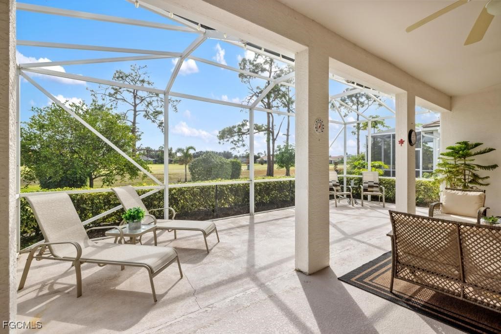 2076 Oxford Ridge CIR