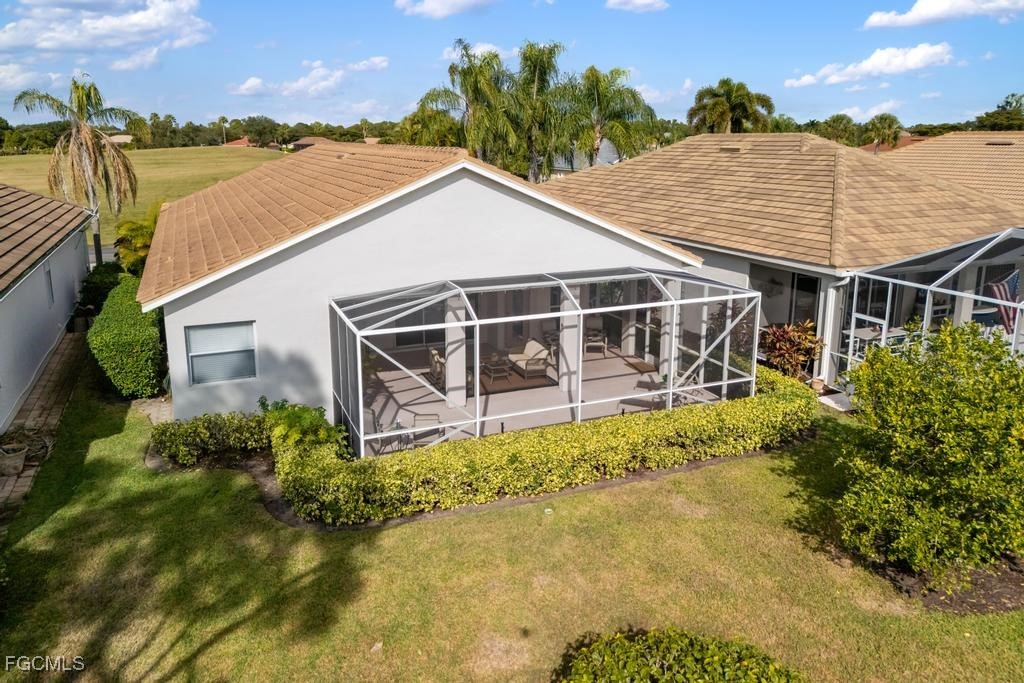 2076 Oxford Ridge CIR