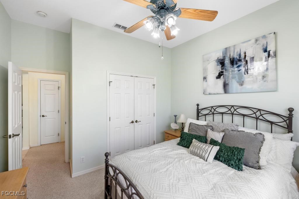 2076 Oxford Ridge CIR