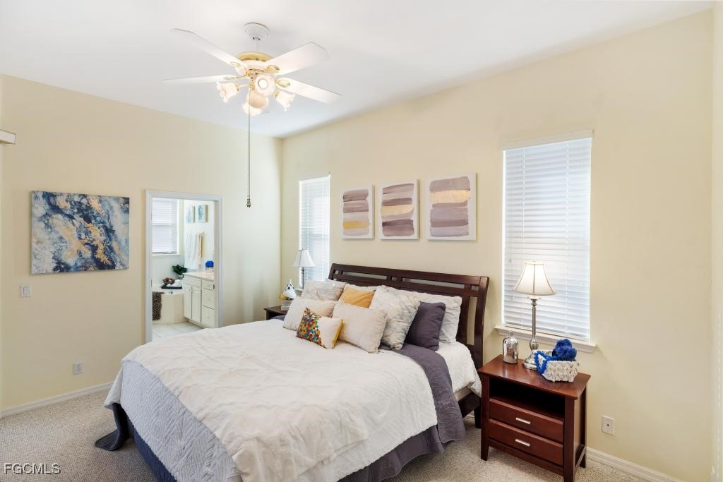 2076 Oxford Ridge CIR