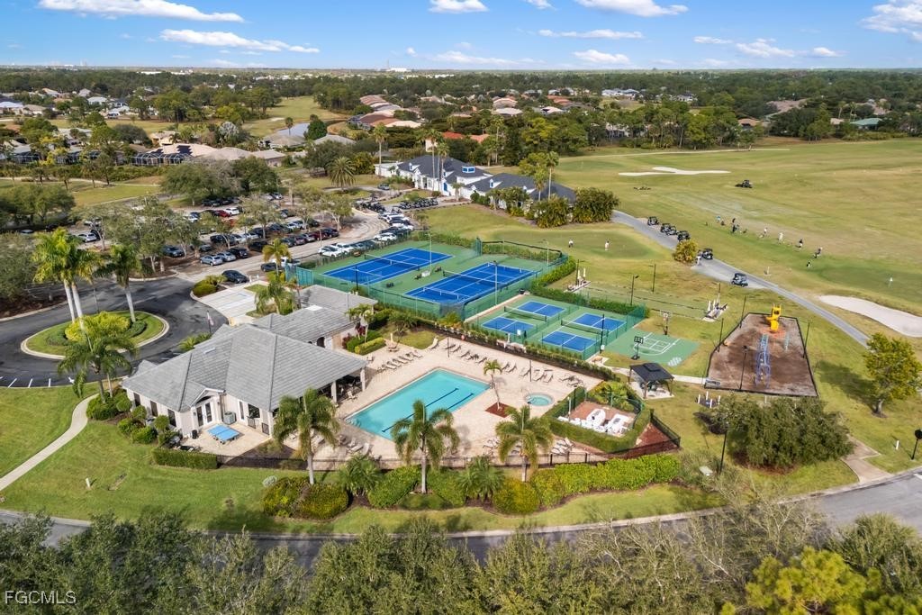 2076 Oxford Ridge CIR