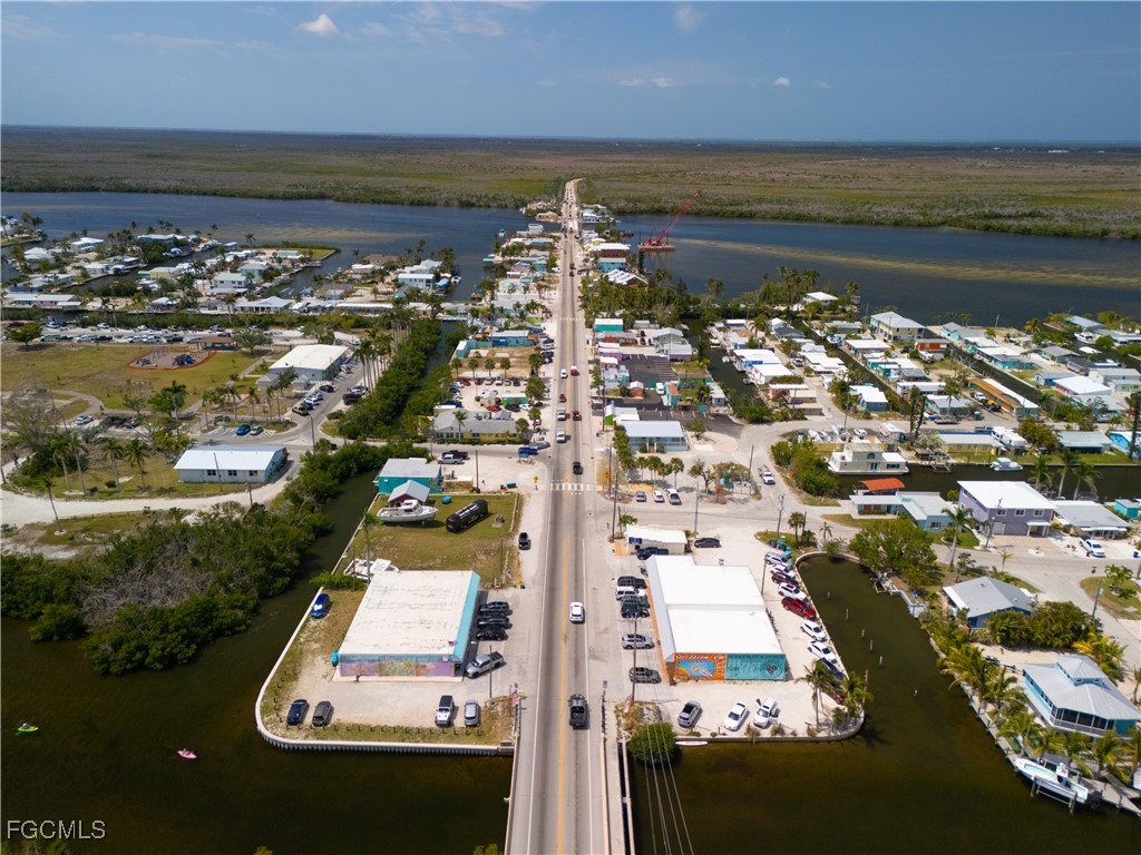 5500 Stringfellow RD