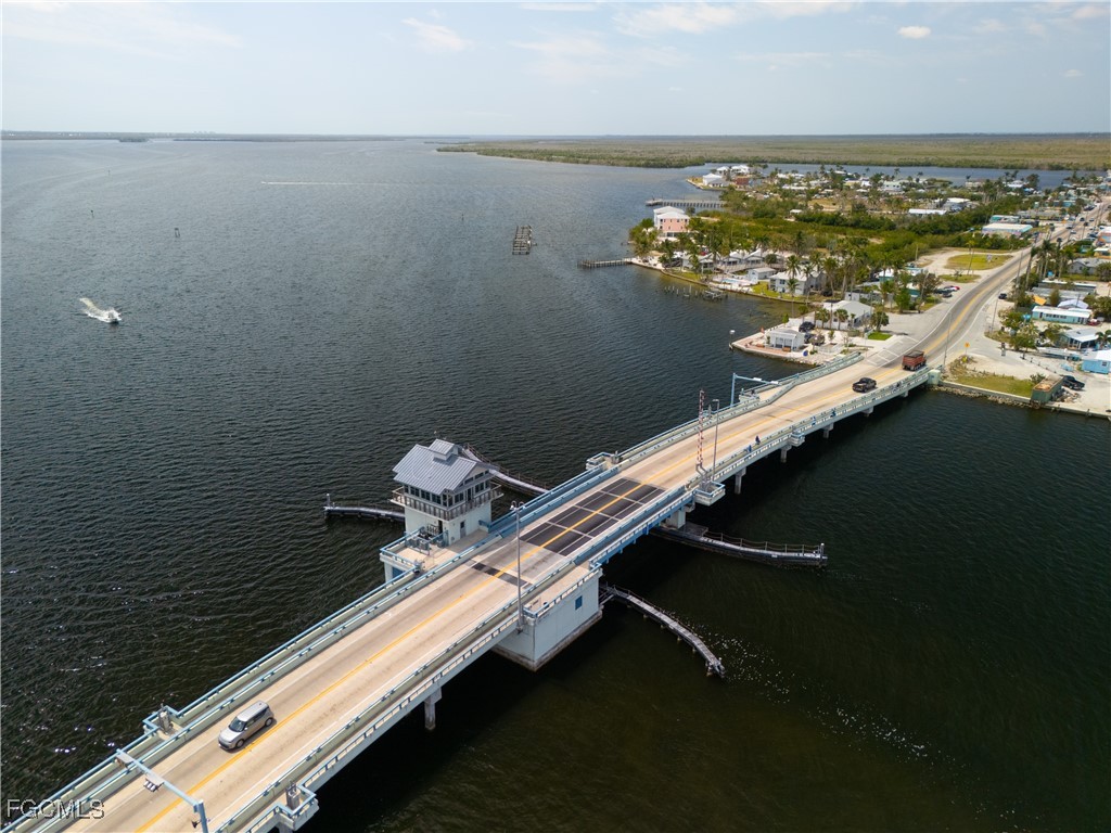 5500 Stringfellow RD