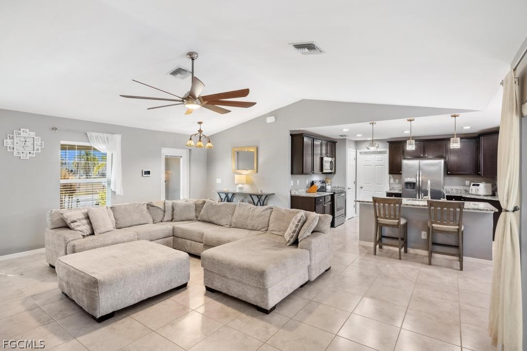 101 NW 25th TER