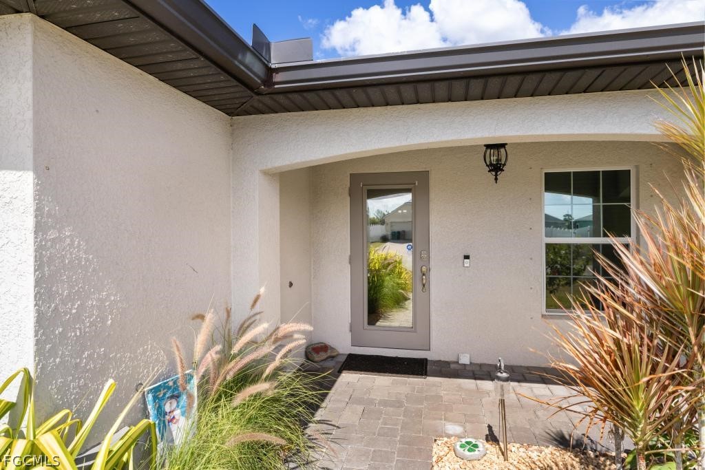 101 NW 25th TER
