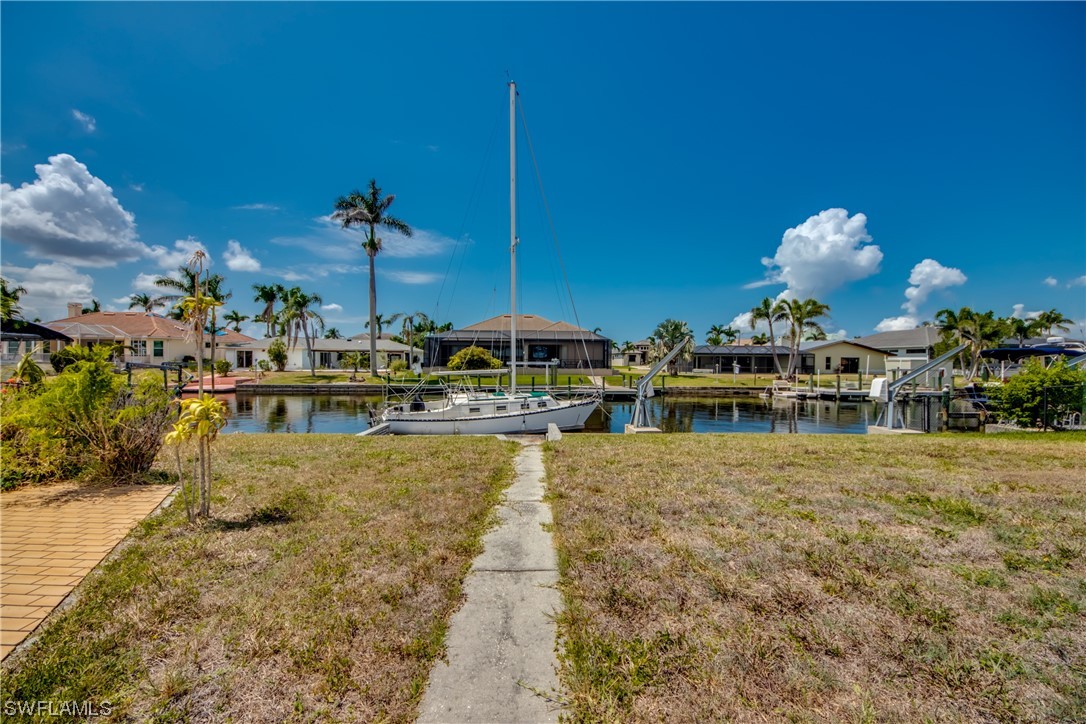 122 SW 49th TER