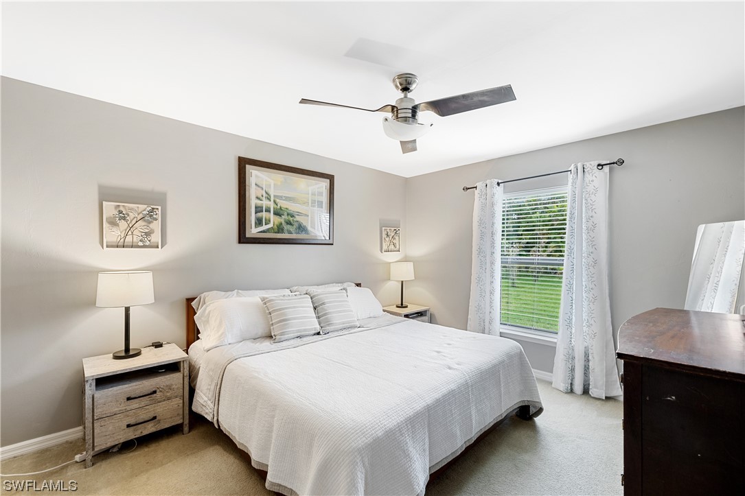 1402 SW 10th TER