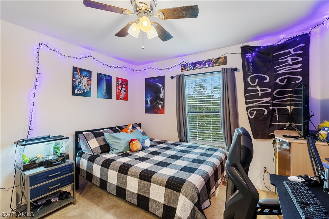 1402 SW 10th TER