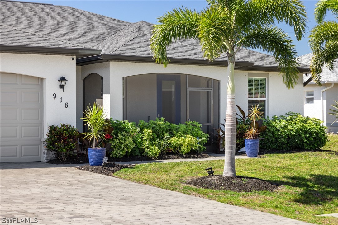 918 SW 32nd TER