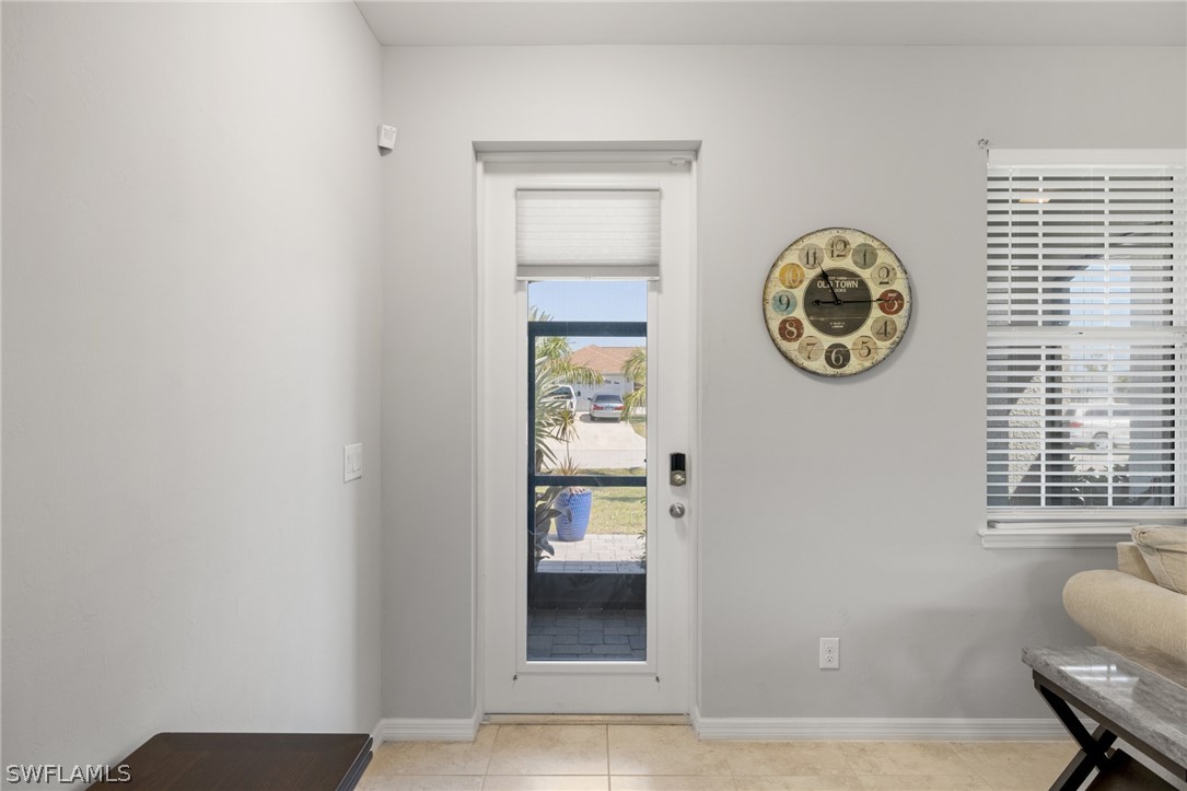 918 SW 32nd TER