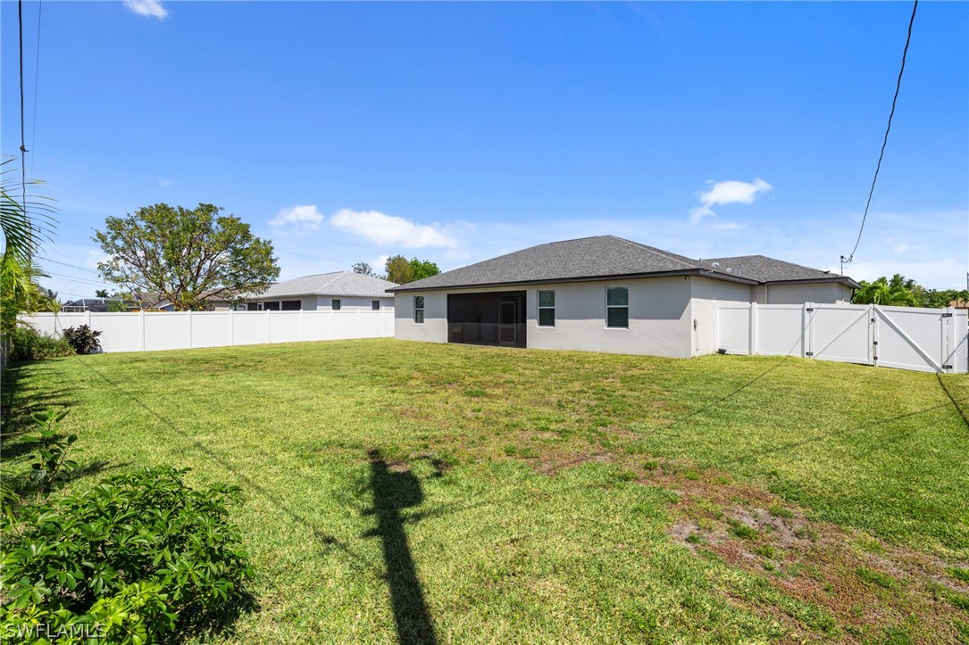 918 SW 32nd TER