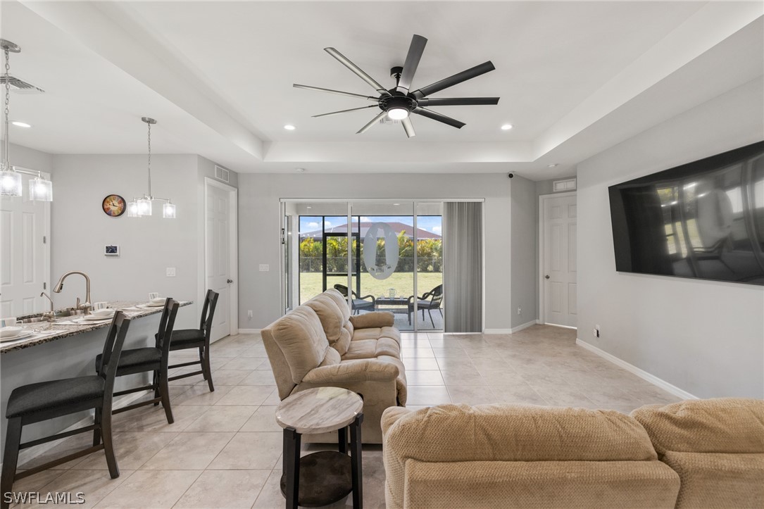 918 SW 32nd TER