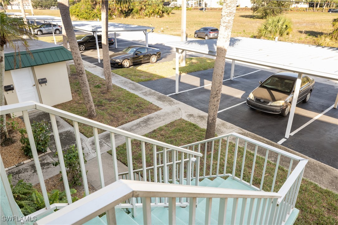 1707 Golf Club DR 5