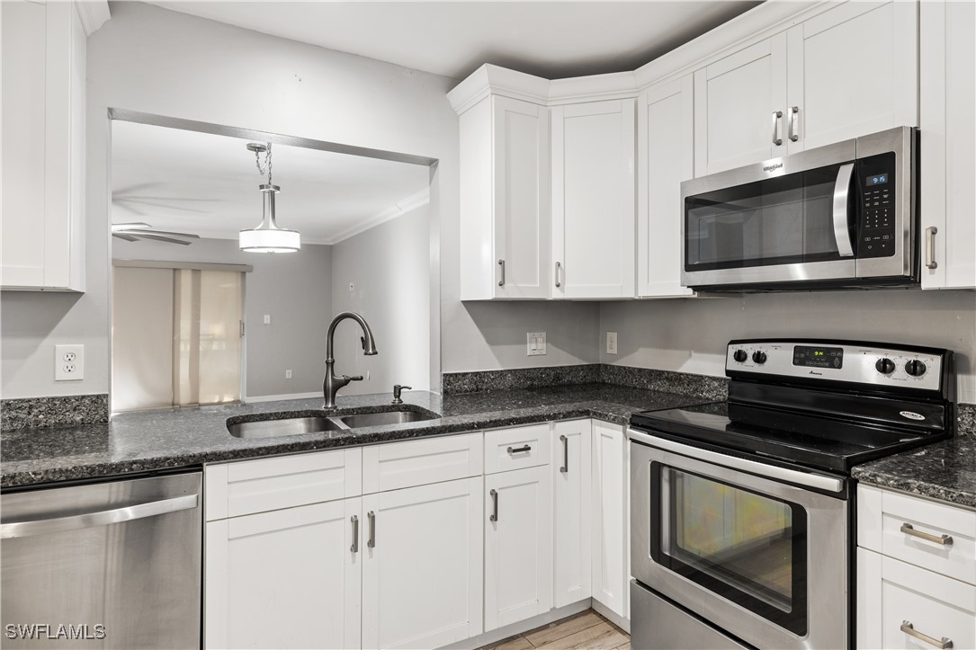 1707 Golf Club DR 5
