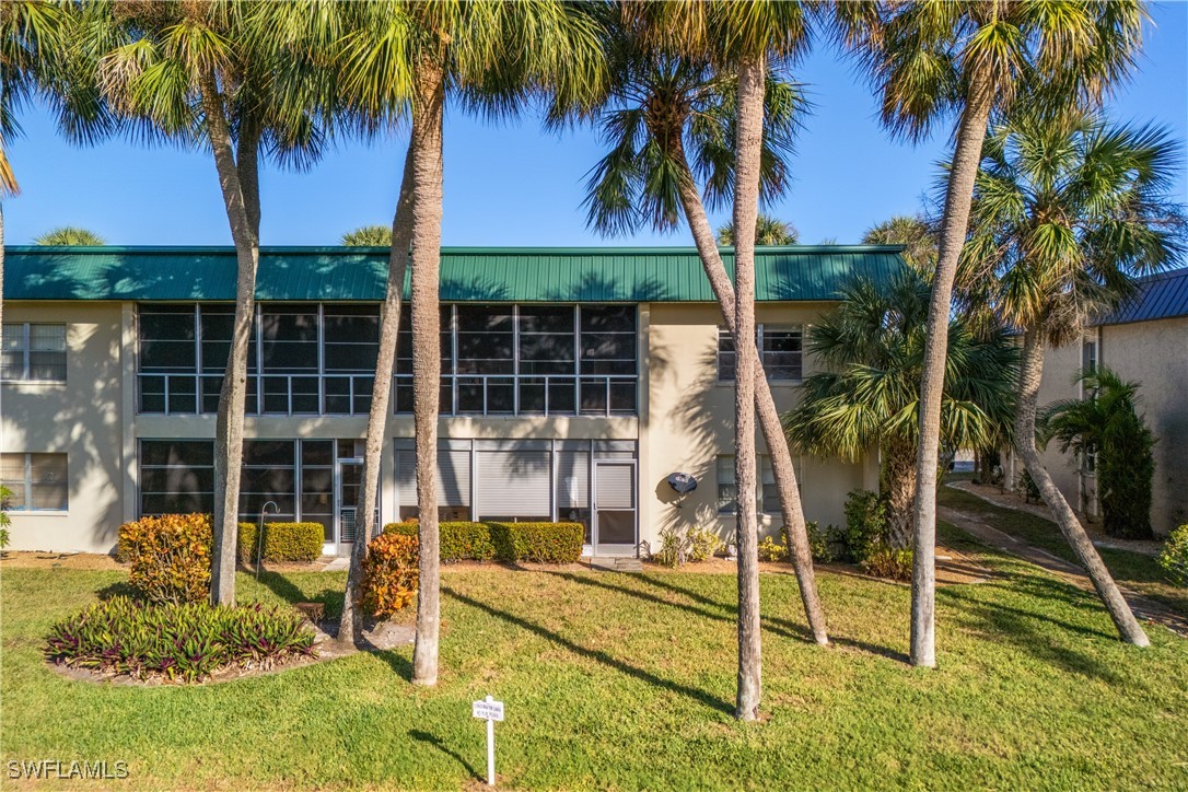 1707 Golf Club DR 5