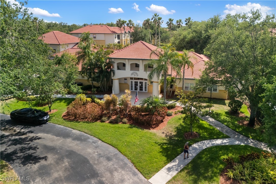 11520 Villa Grand 1018